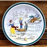 7 anciennes assiettes à dessert Creil et Montereau Terre de fer