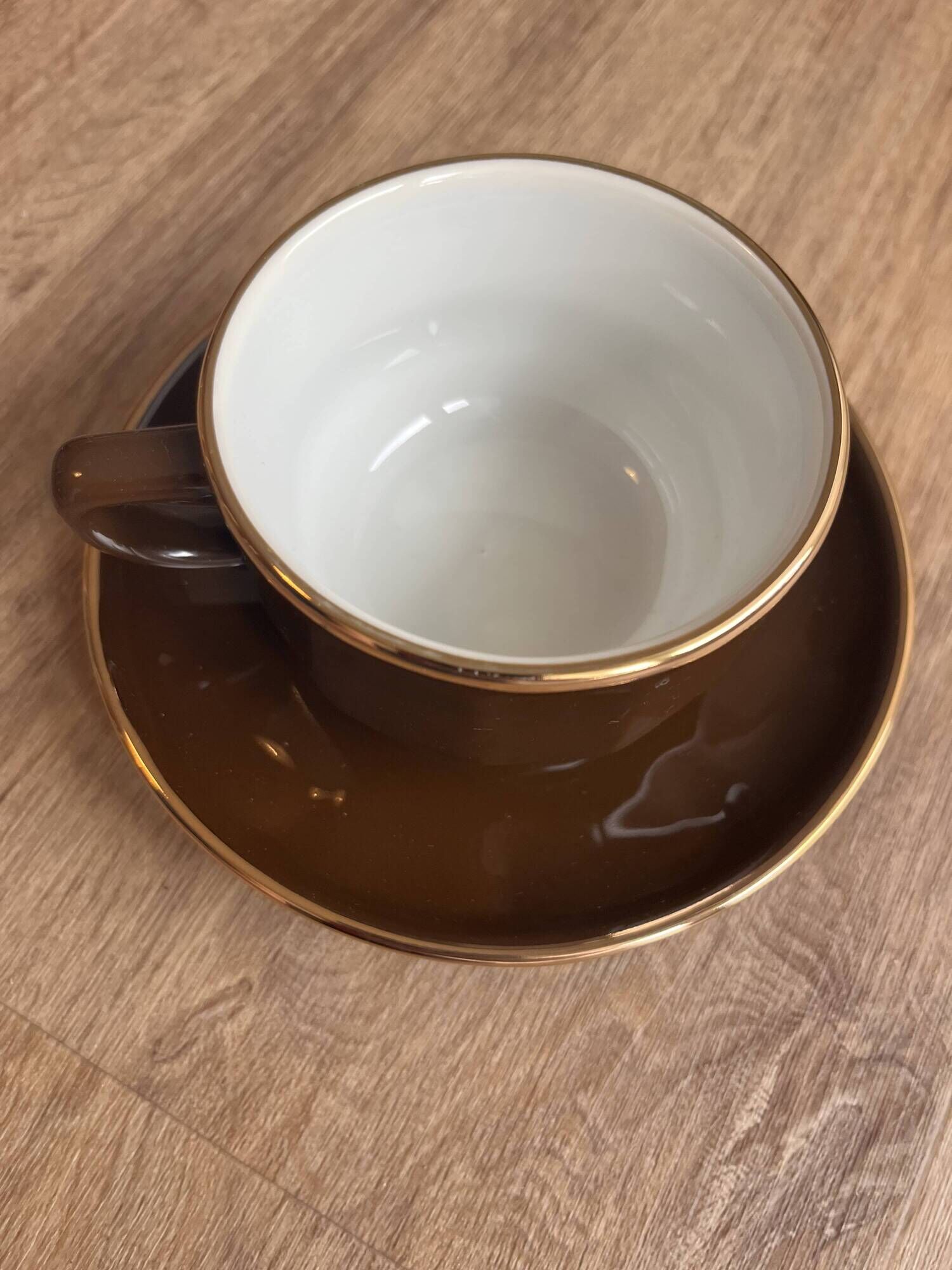 Coffee cups, Cappuccino, Yves Déshoulières, brown and gold, Nescafé