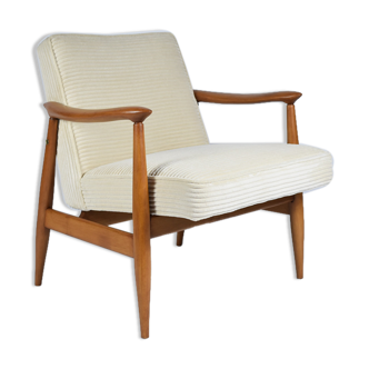 Restored scandinavian armchair "Kedziorek", 1960s, cream Cord, teak