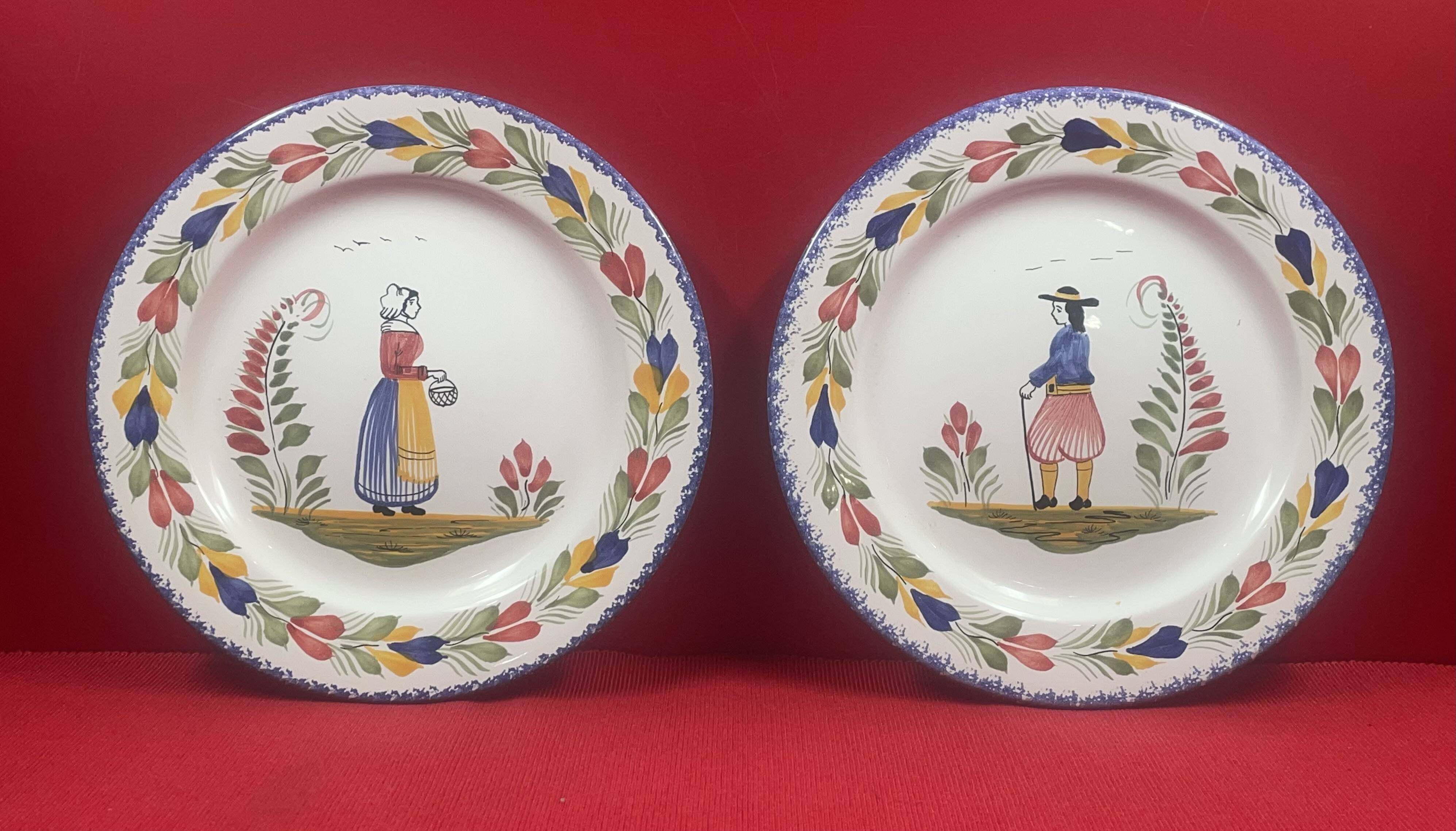 Pair of decorative earthenware plates FAB Quimper Bretagne signed Breton couple