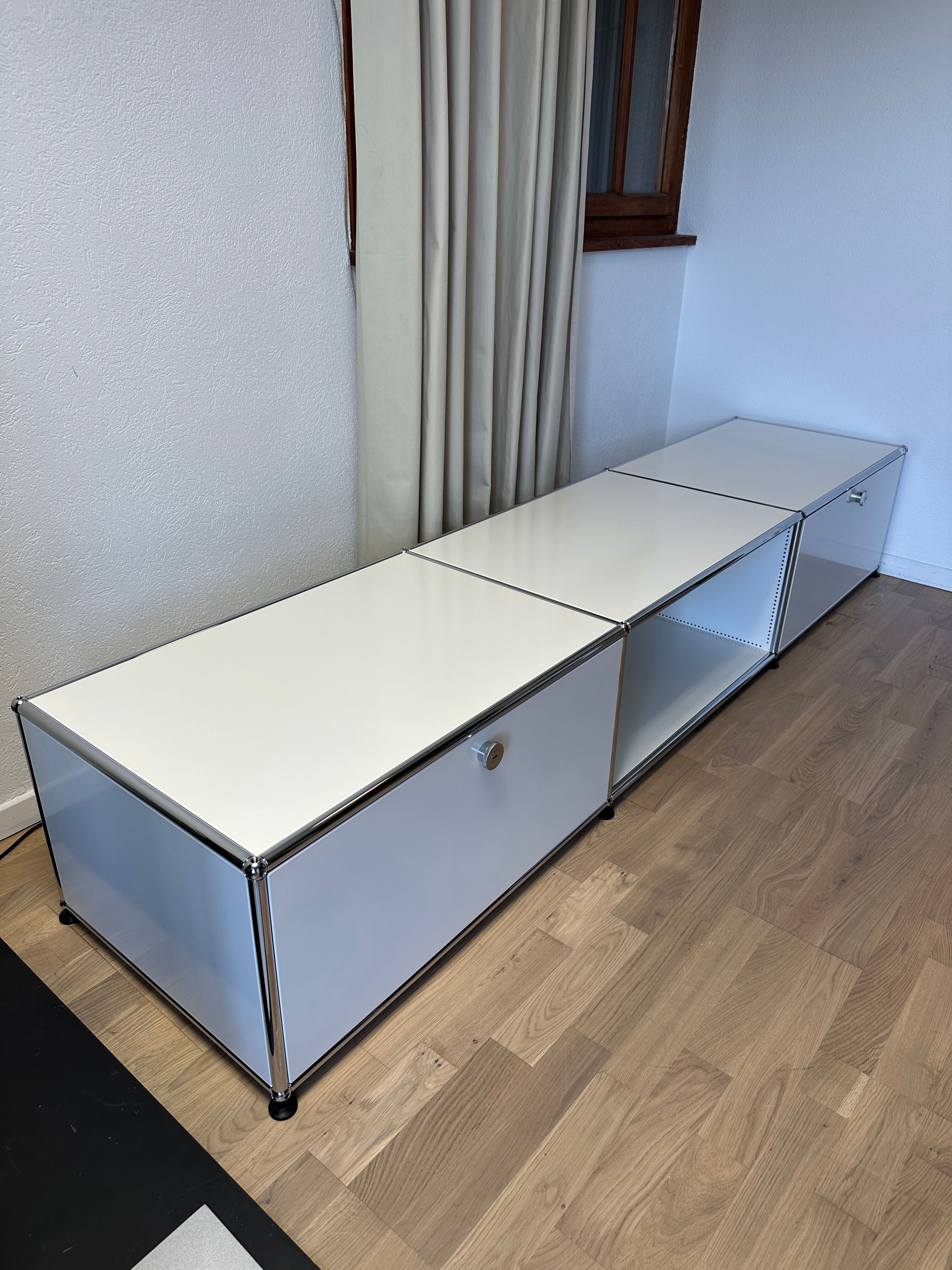 USM Haller TV unit in Pure White