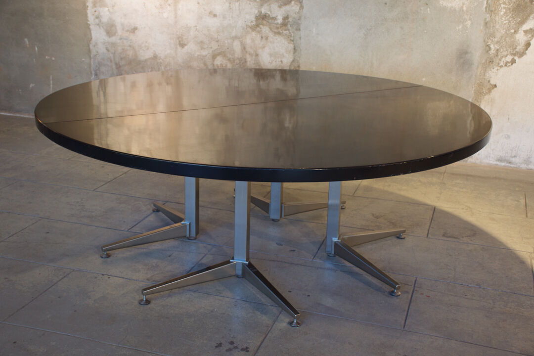 Large round conference table xxl design 1970'
