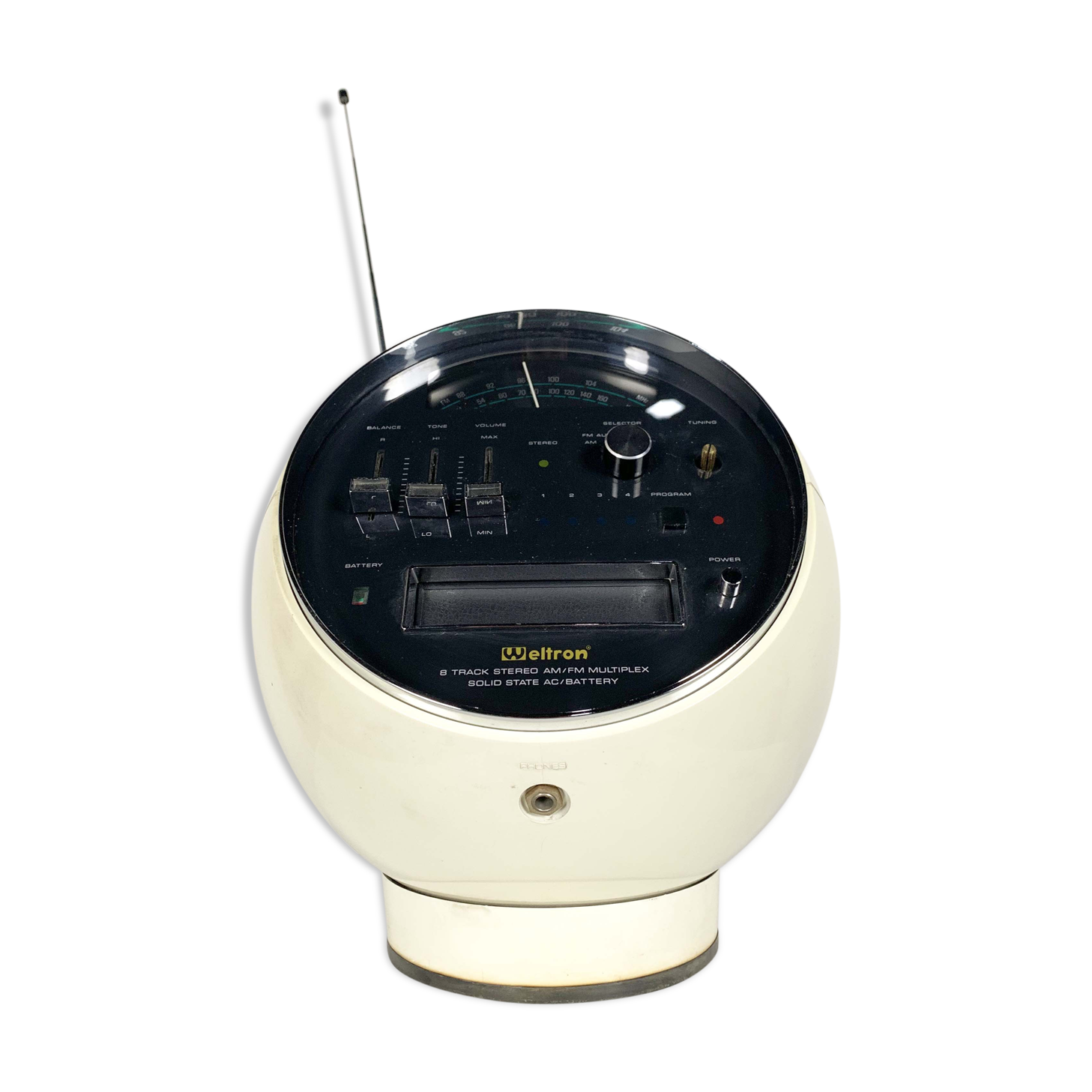 Model 2001 "Space Ball" radio by Weltron, 1970