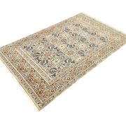 1960s carpet, 188 x 210