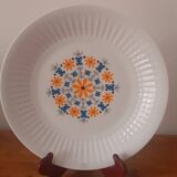 Dinnerware set