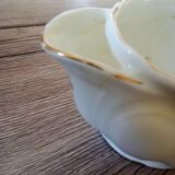 Gravy boat
