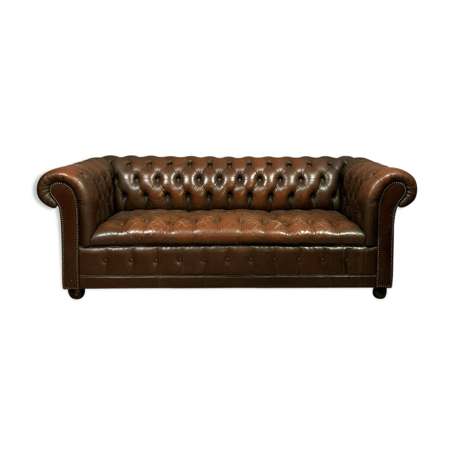 Chesterfield bench in Art Deco leather around 1920-1940