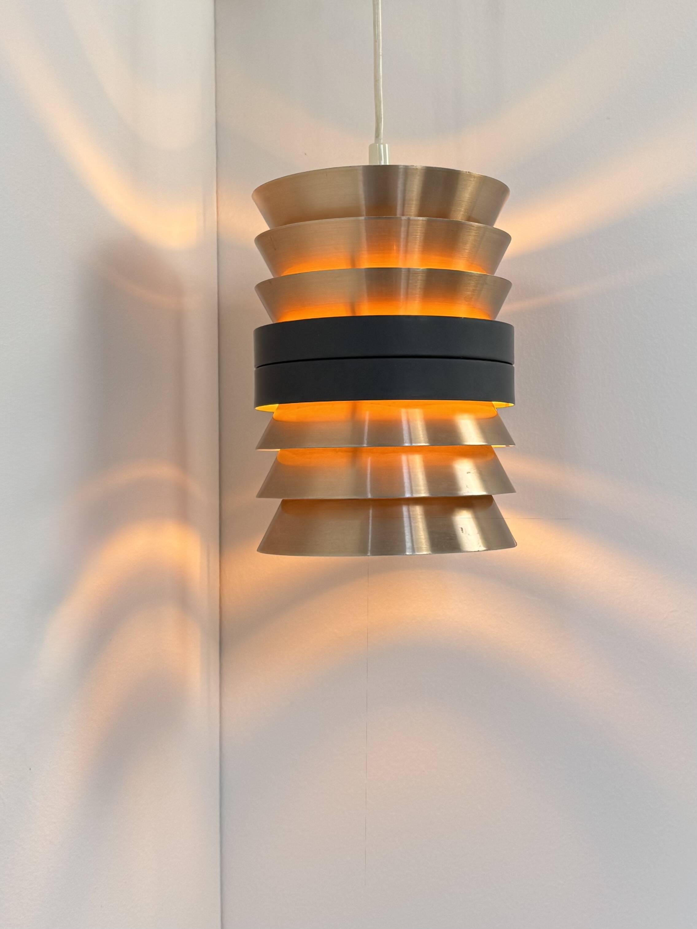 Doria suspension in copper and matte black metal, Germany, 1960.