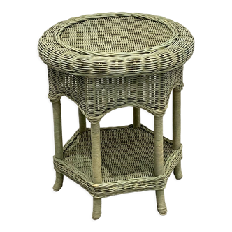 Side table or pedestal table in tinted basketry