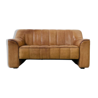 Mid-Century Swiss Cognac Leather DeSede DS-44  Extendable 2-seater Sofa by DeSede 1970s.
