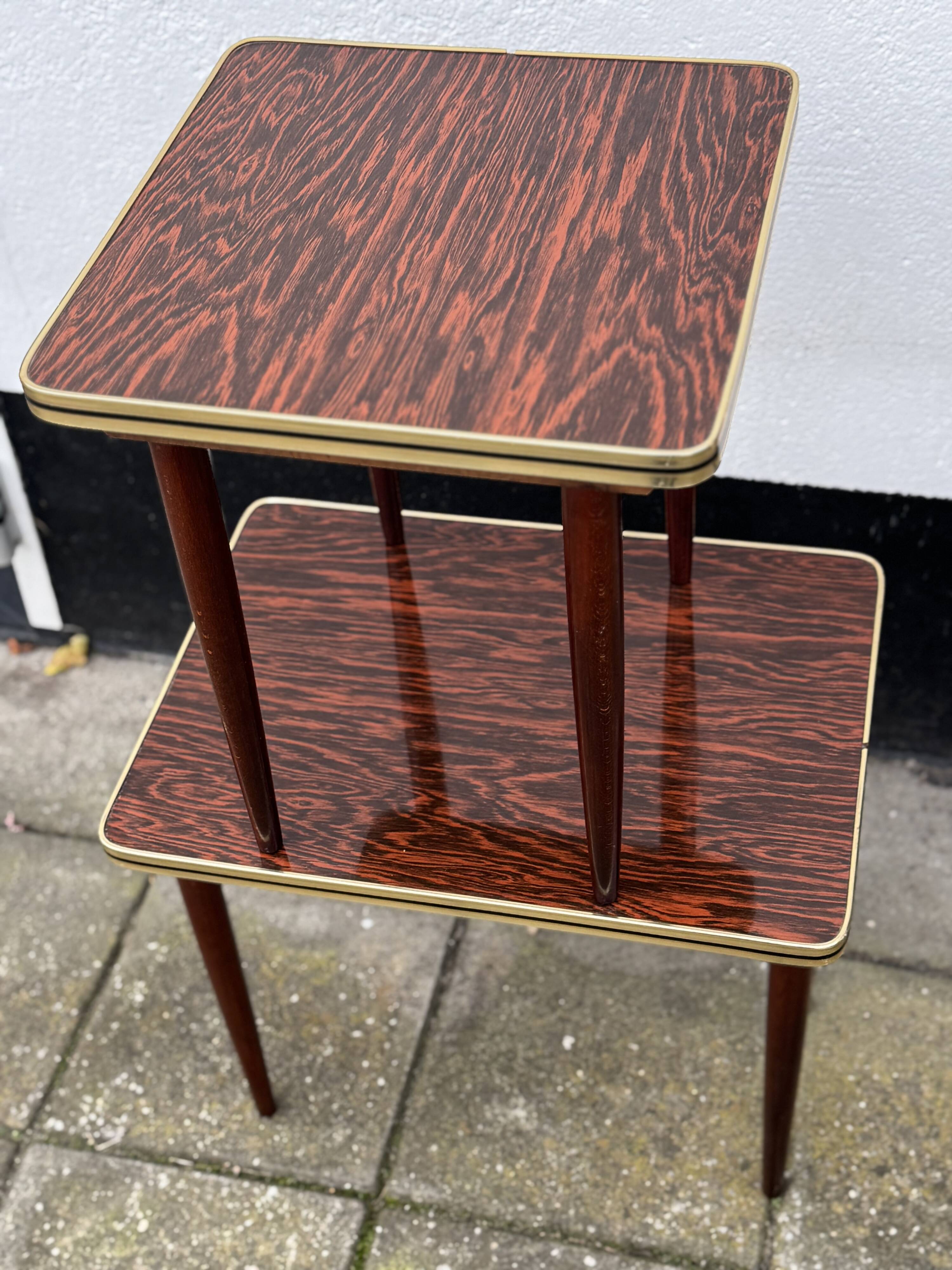 Formica Nesting Table set
