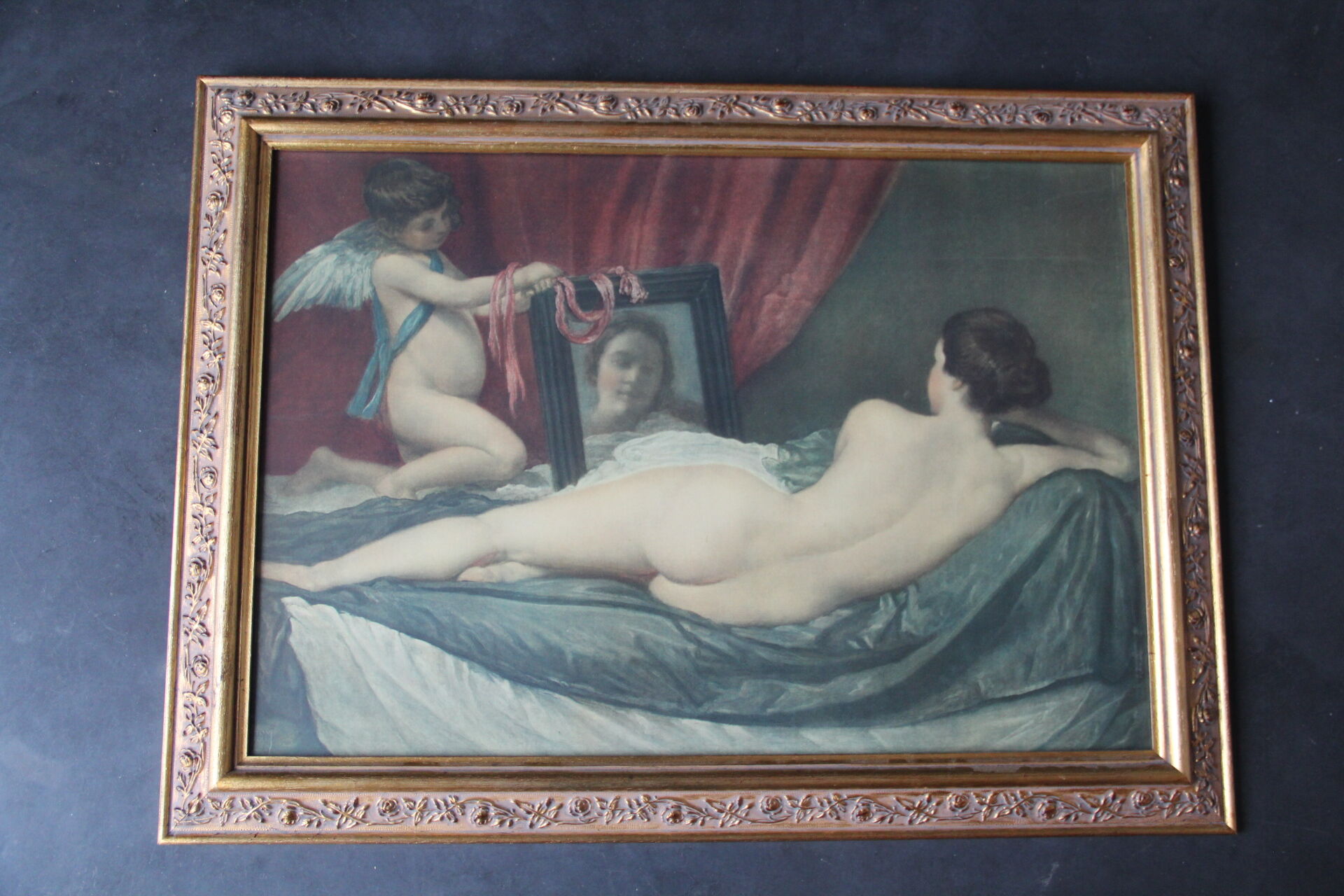 Golden wooden frame with glass 61x83