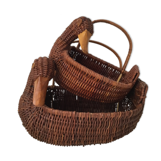 Wicker pocket vacuum