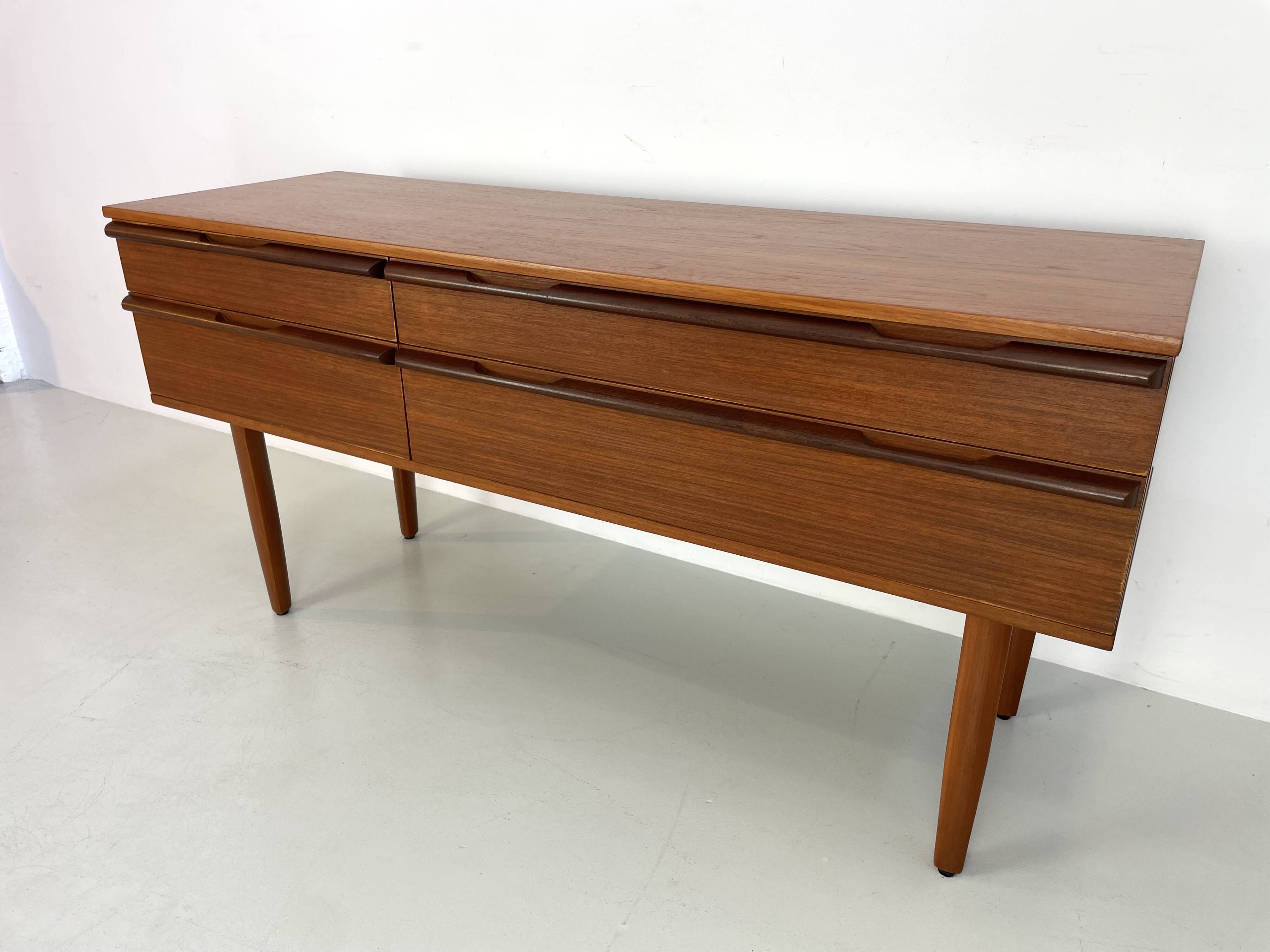 Vintage sideboard Avalon 1960's