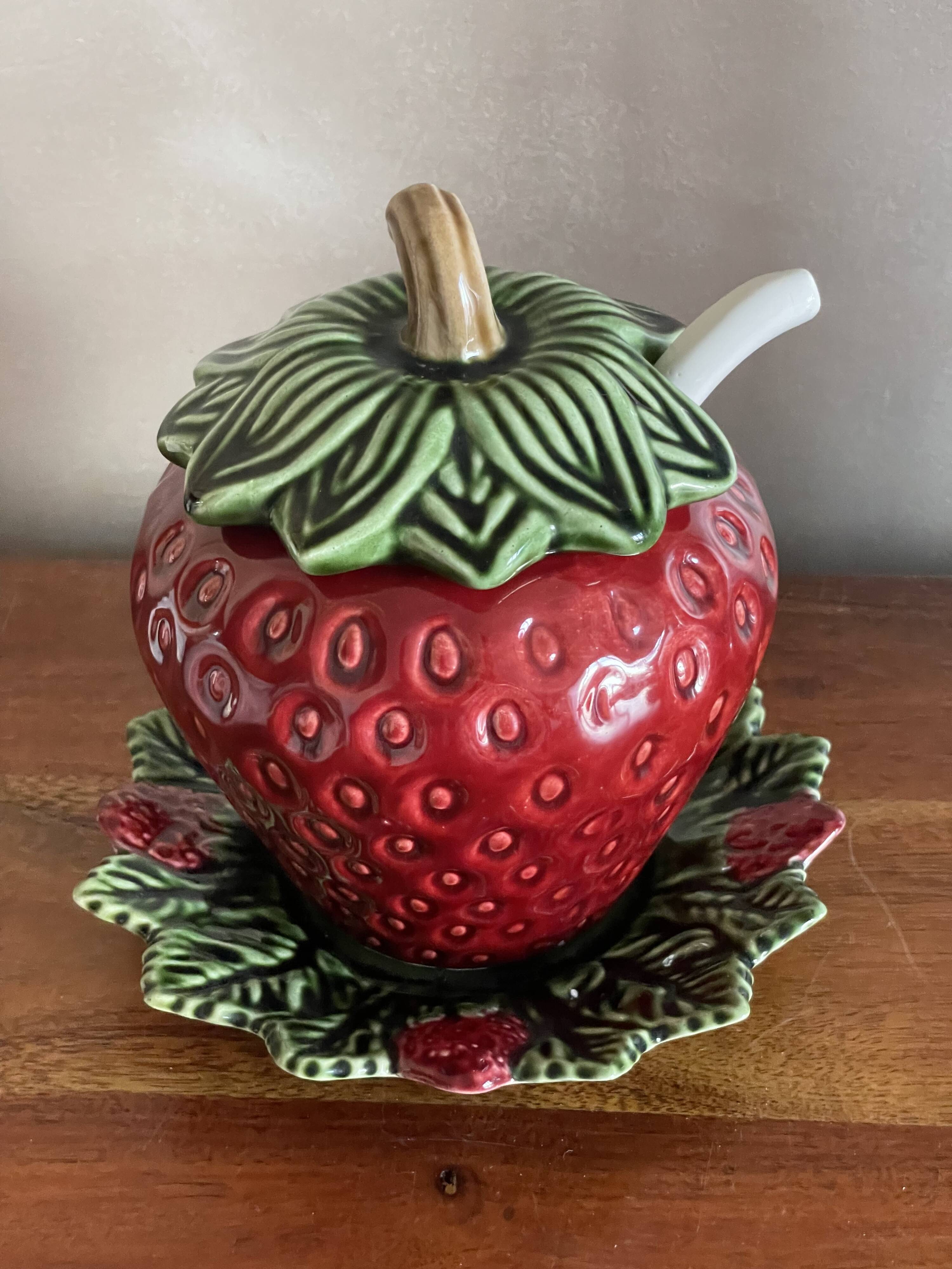 Olfaire strawberry jam pot