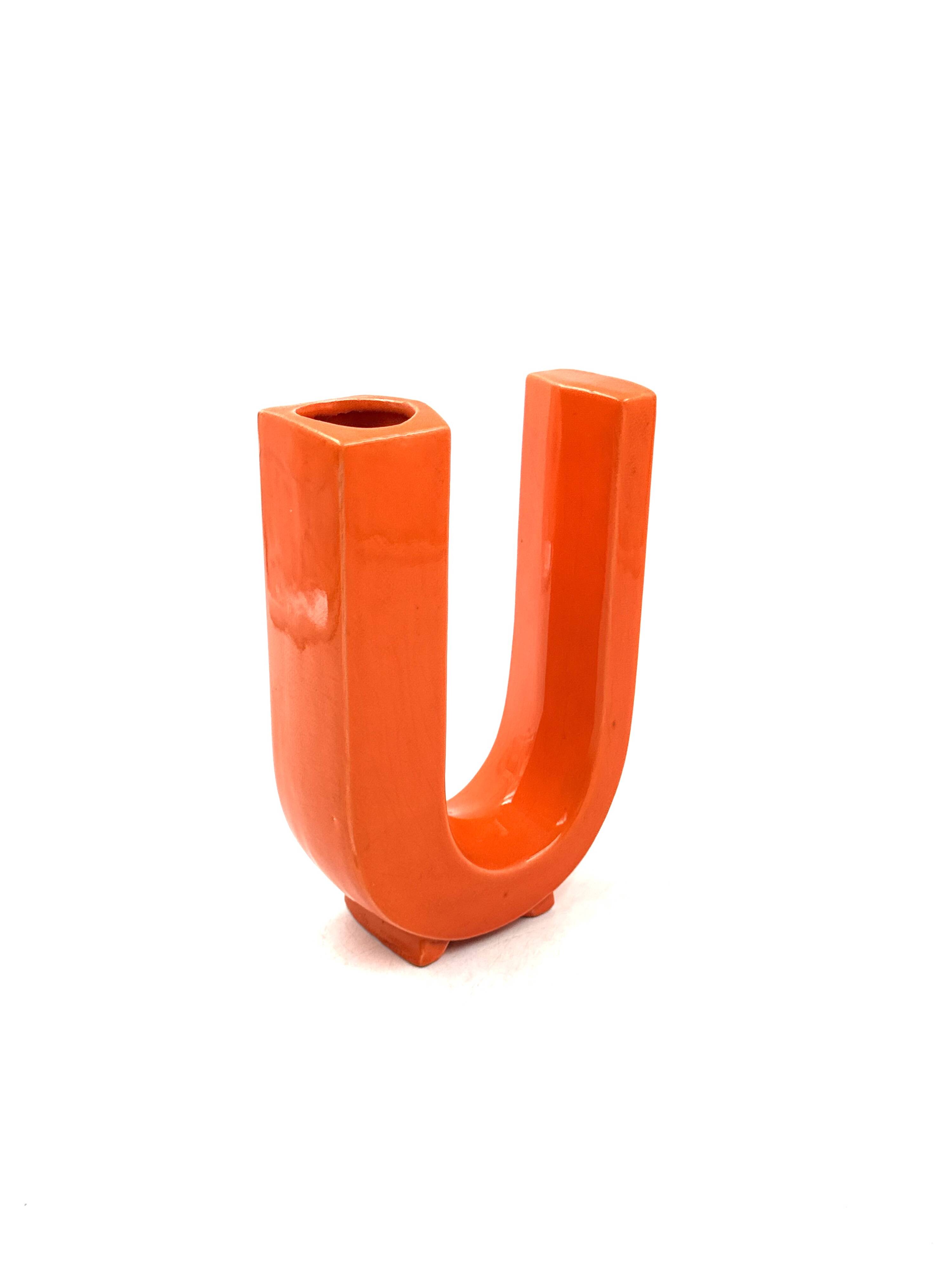 Space age U letter ceramic solifleur vase, Marcel Radureau France 1970