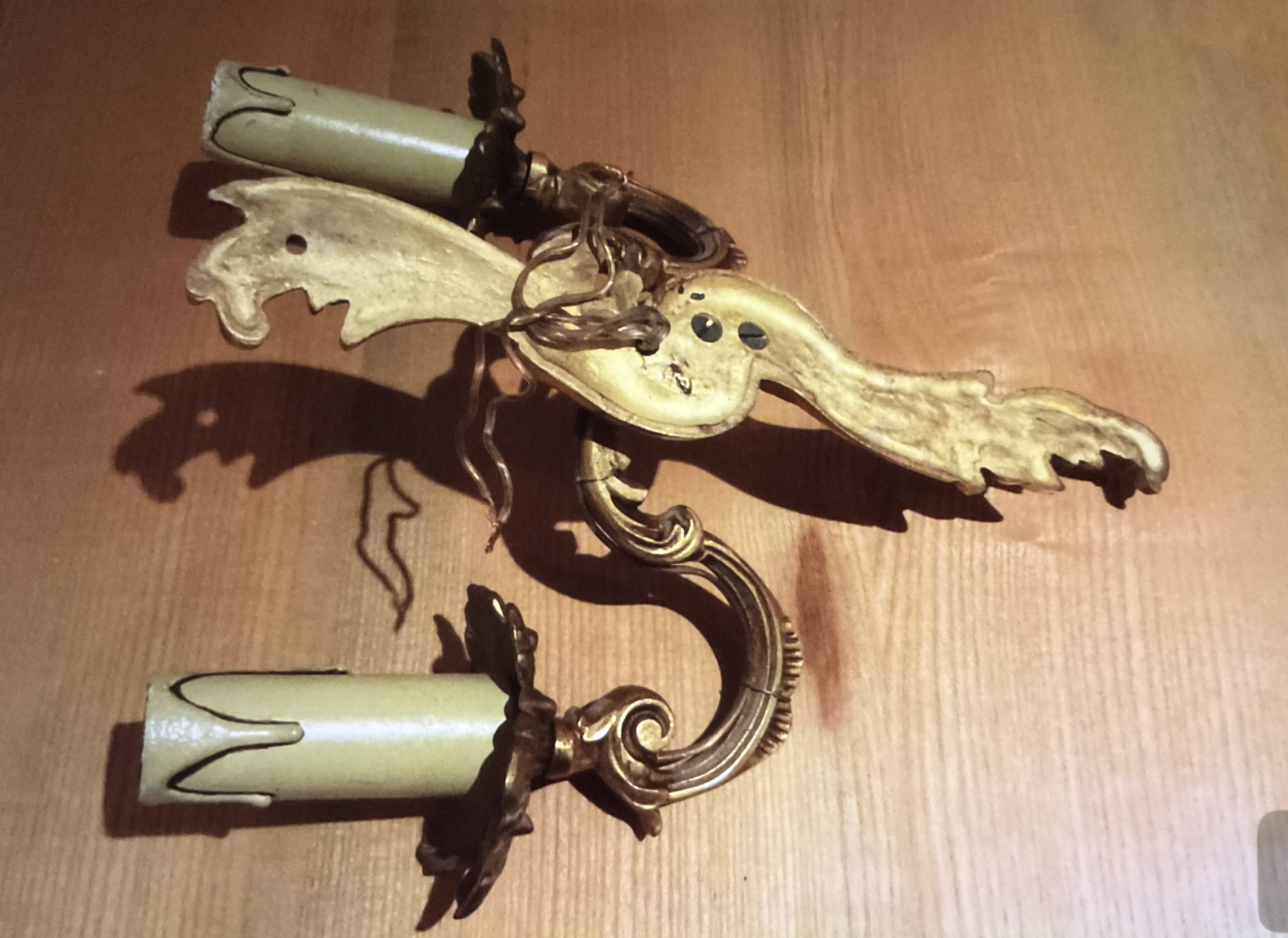 Pair of gilded bronze wall lights