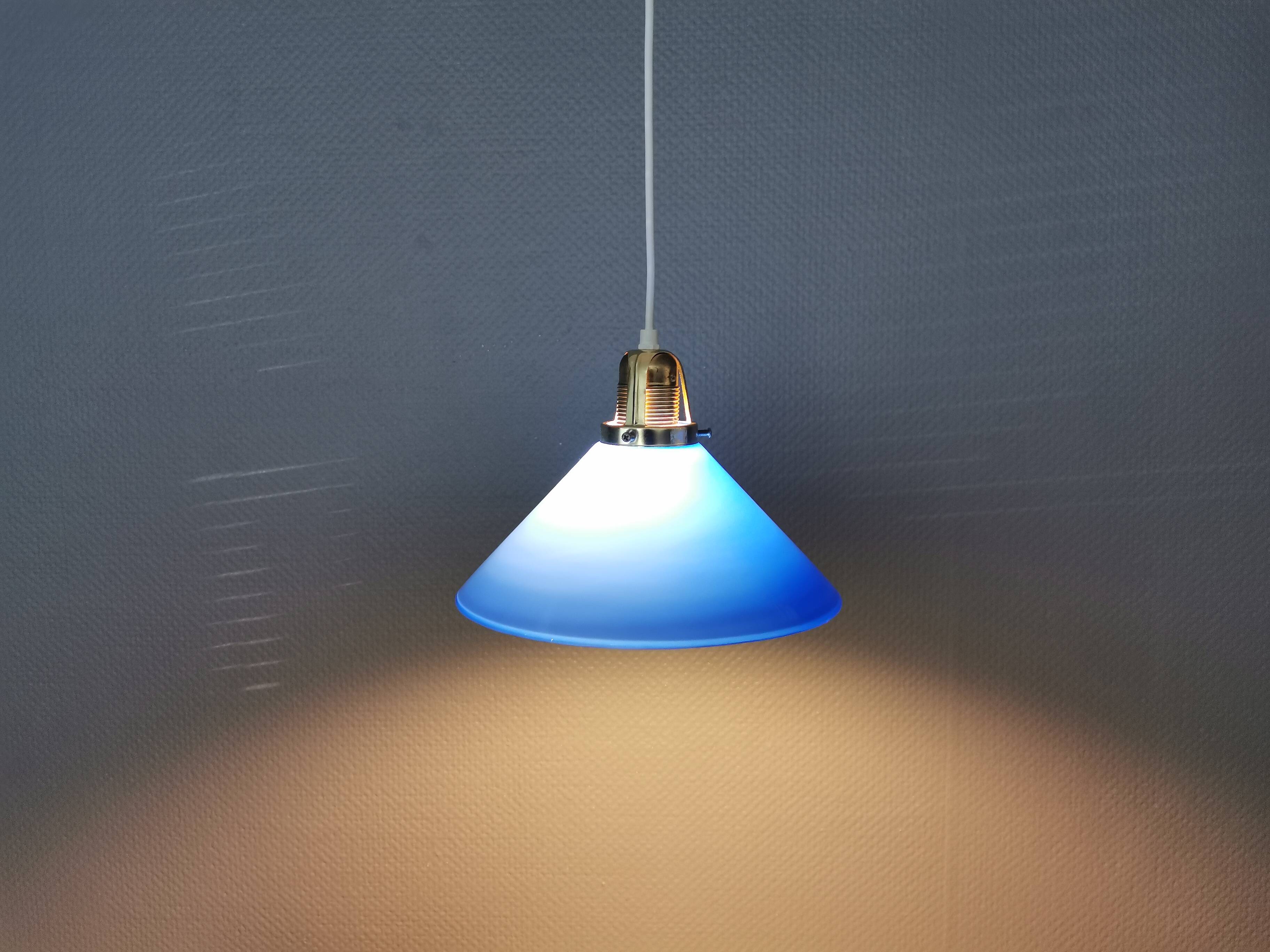 Suspension en verre, Danemark années 80.