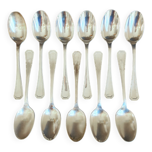 Lot de 11 cuillères