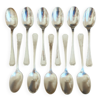 Lot de 11 cuillères Christofle modèle Tosca en métal argenté