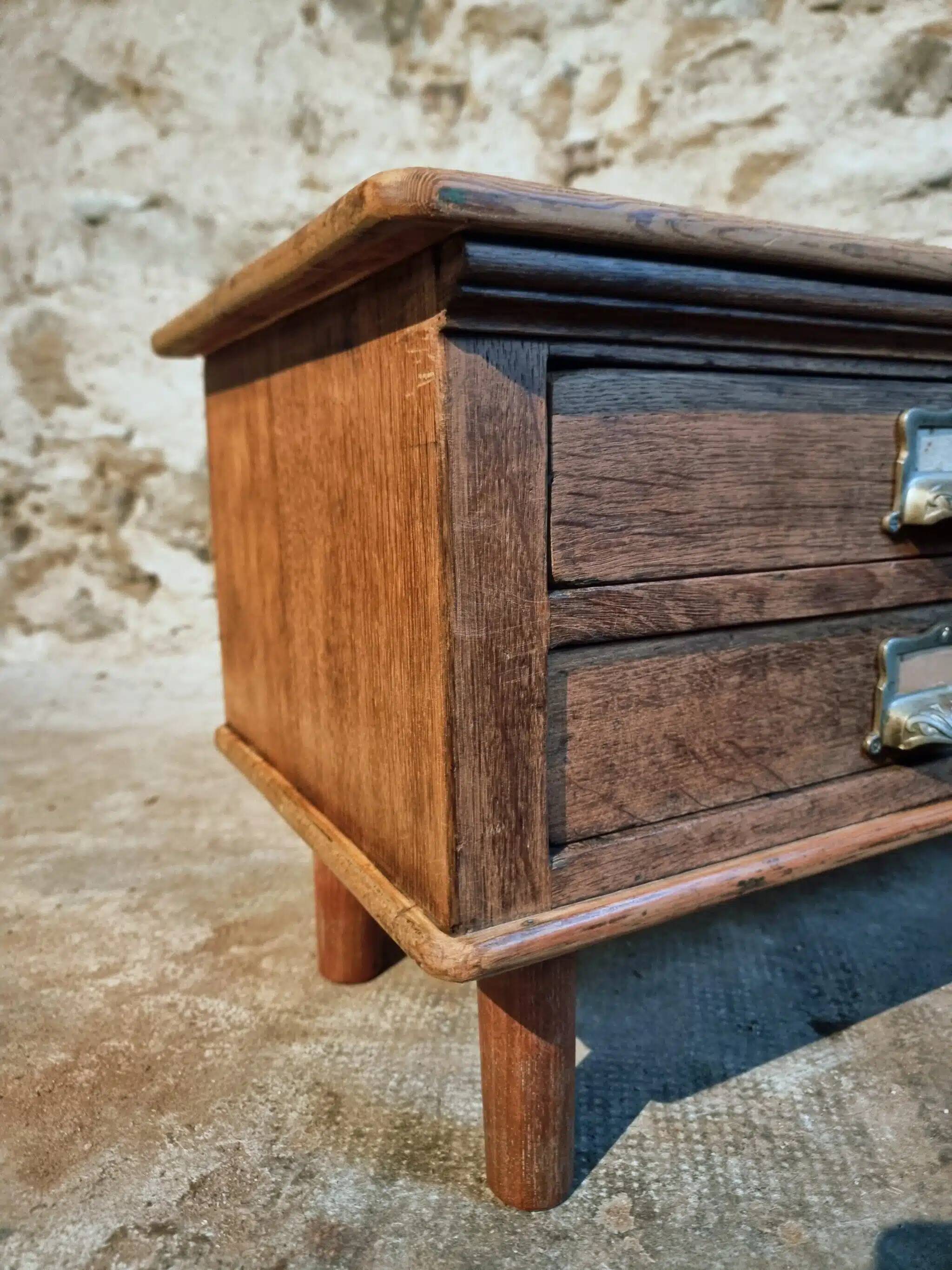 Antique French chest of drawers, circa 1900 – oak and pine with 4 drawers