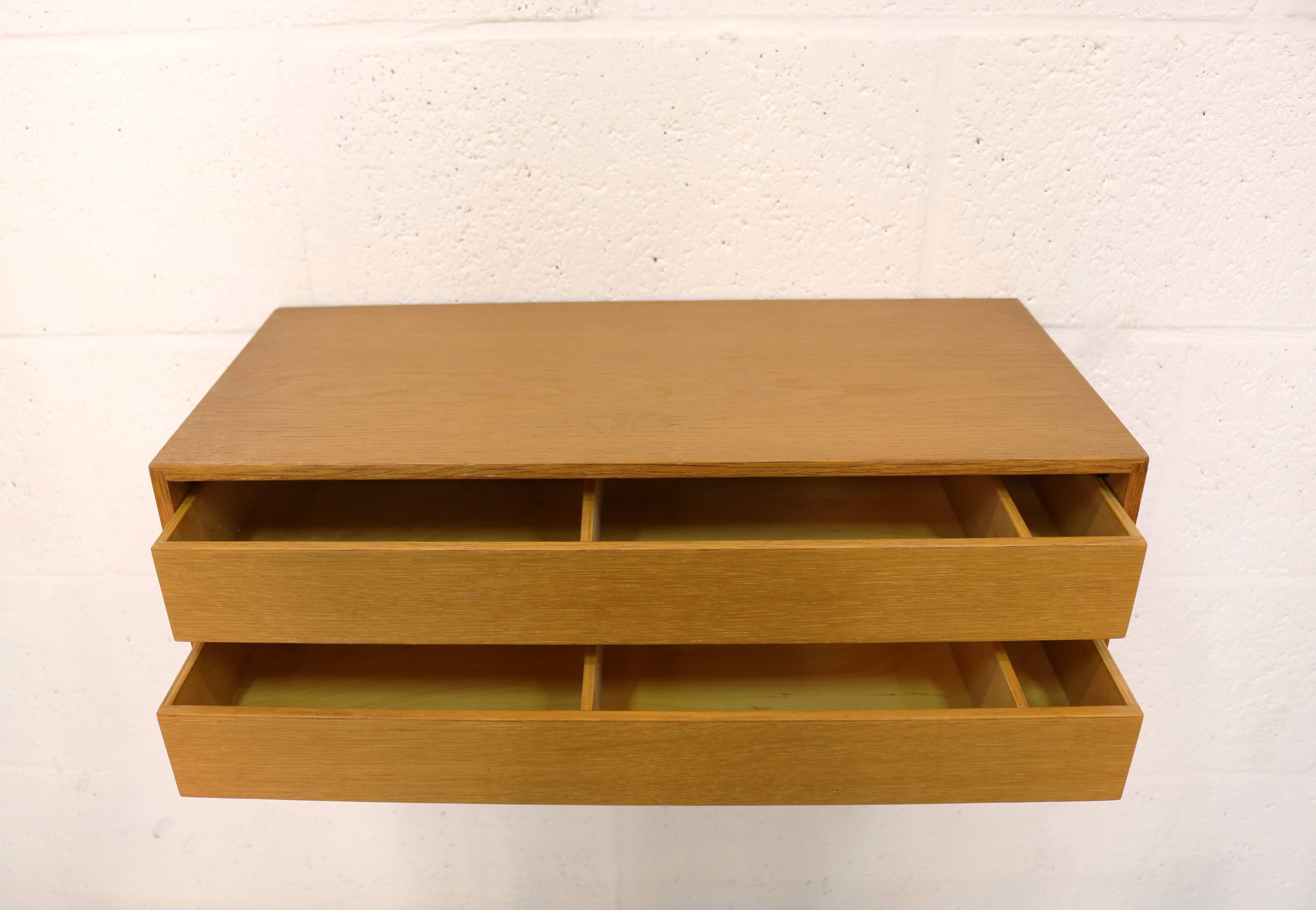 Rare floating nightstand  in oak wood with  drawers - Denmark 70