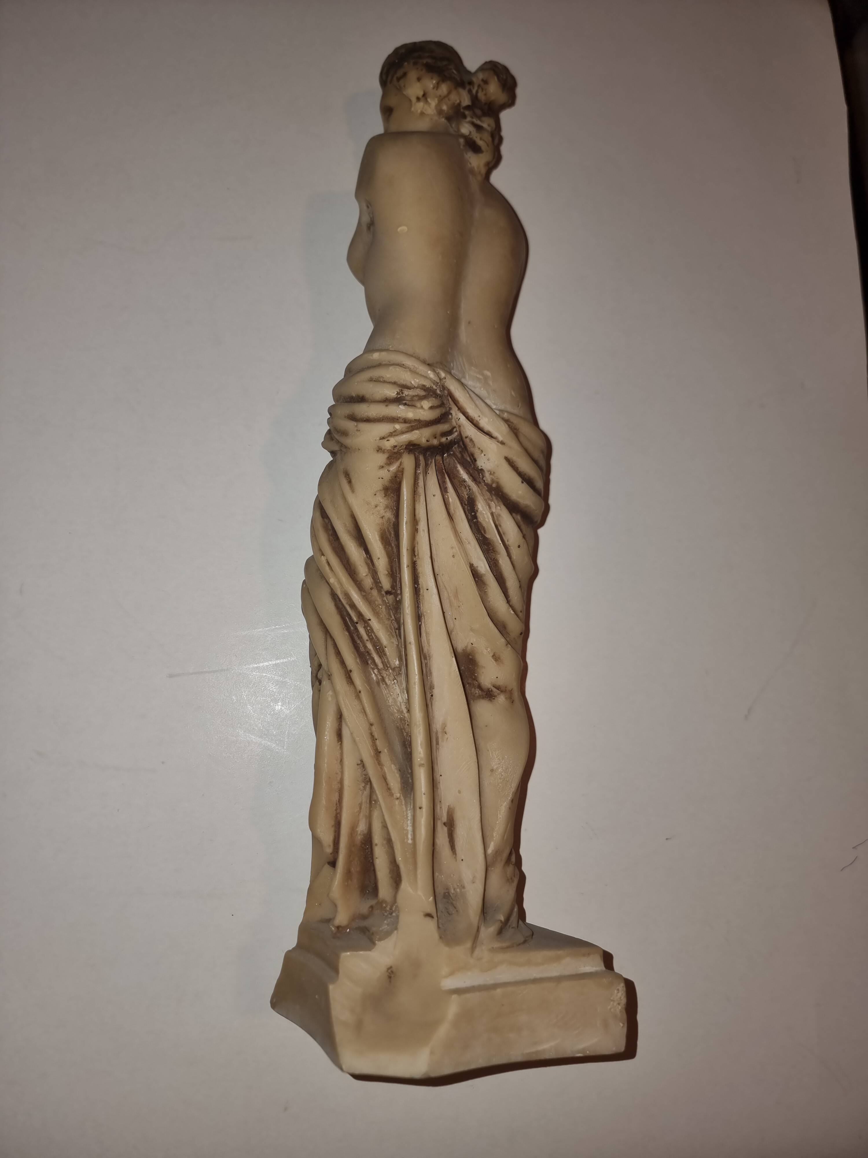 "Venus de Milo" marble statuette