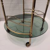 Auxiliary table / Barcart / Camarera Mid-century, Latón golden and crystal ahumado, 70's – Italia