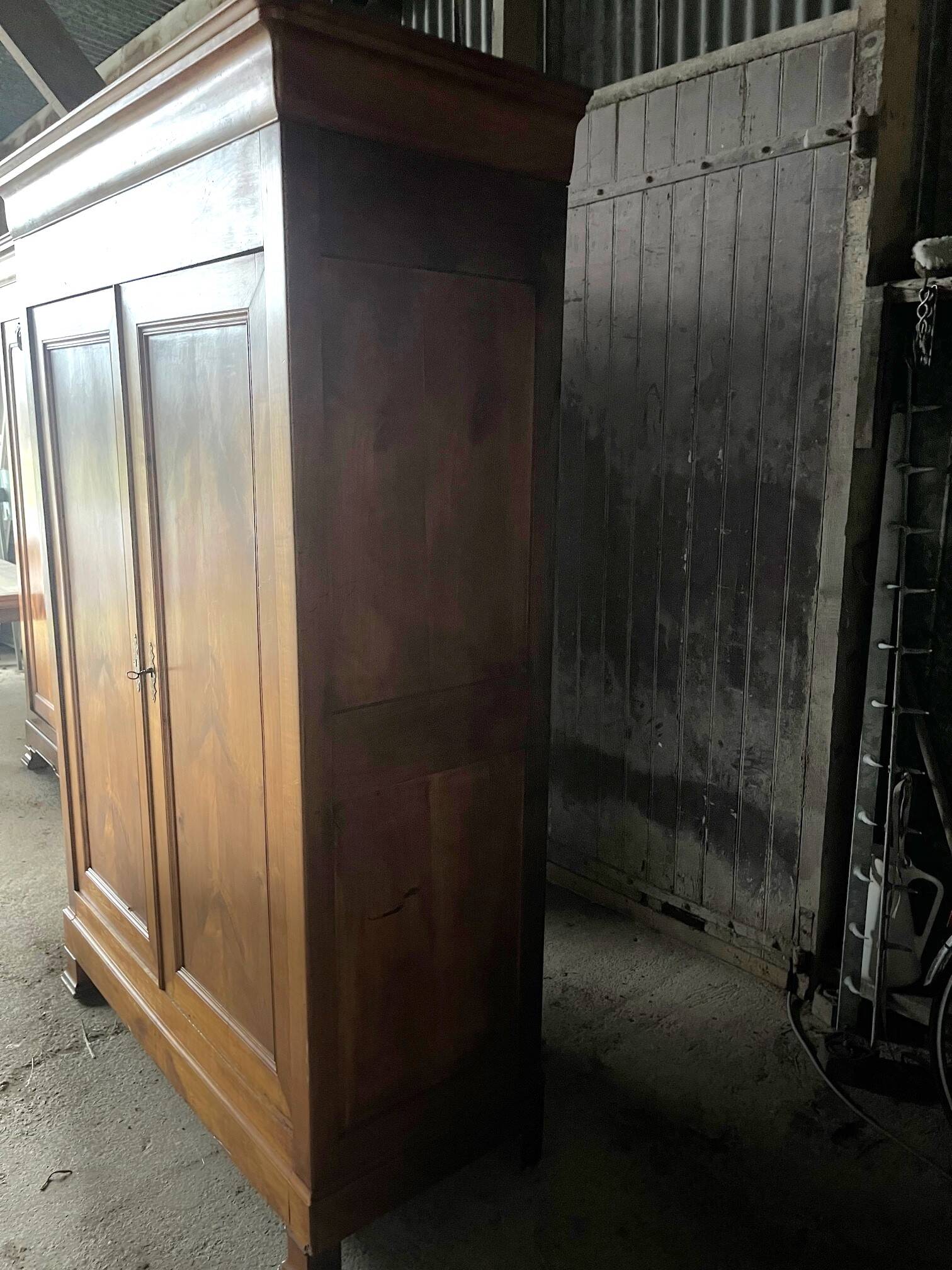 LP cherry cabinet