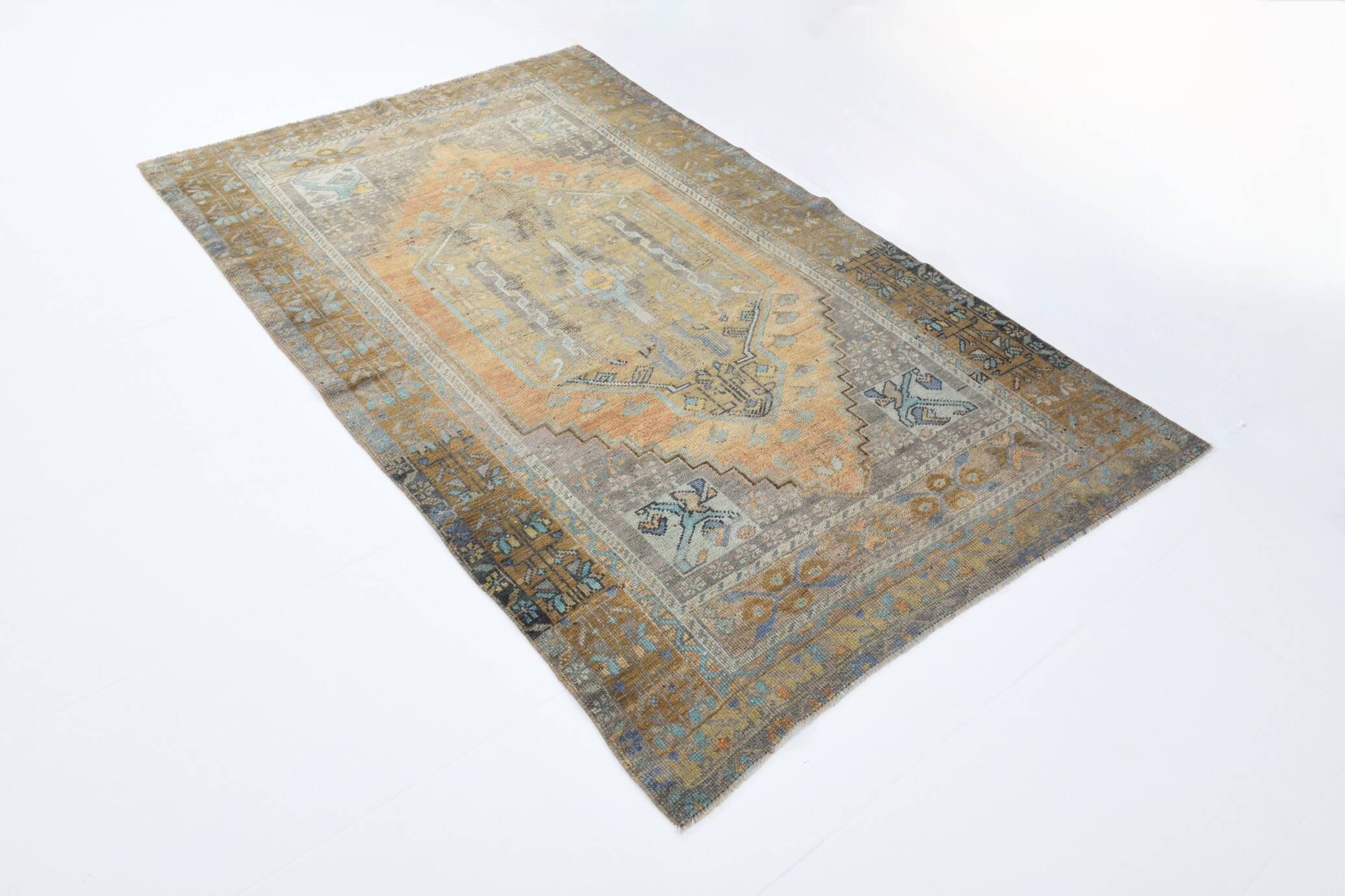 4x7 Vintage Light Orange & Brown Persian Rug, 133x213Cm