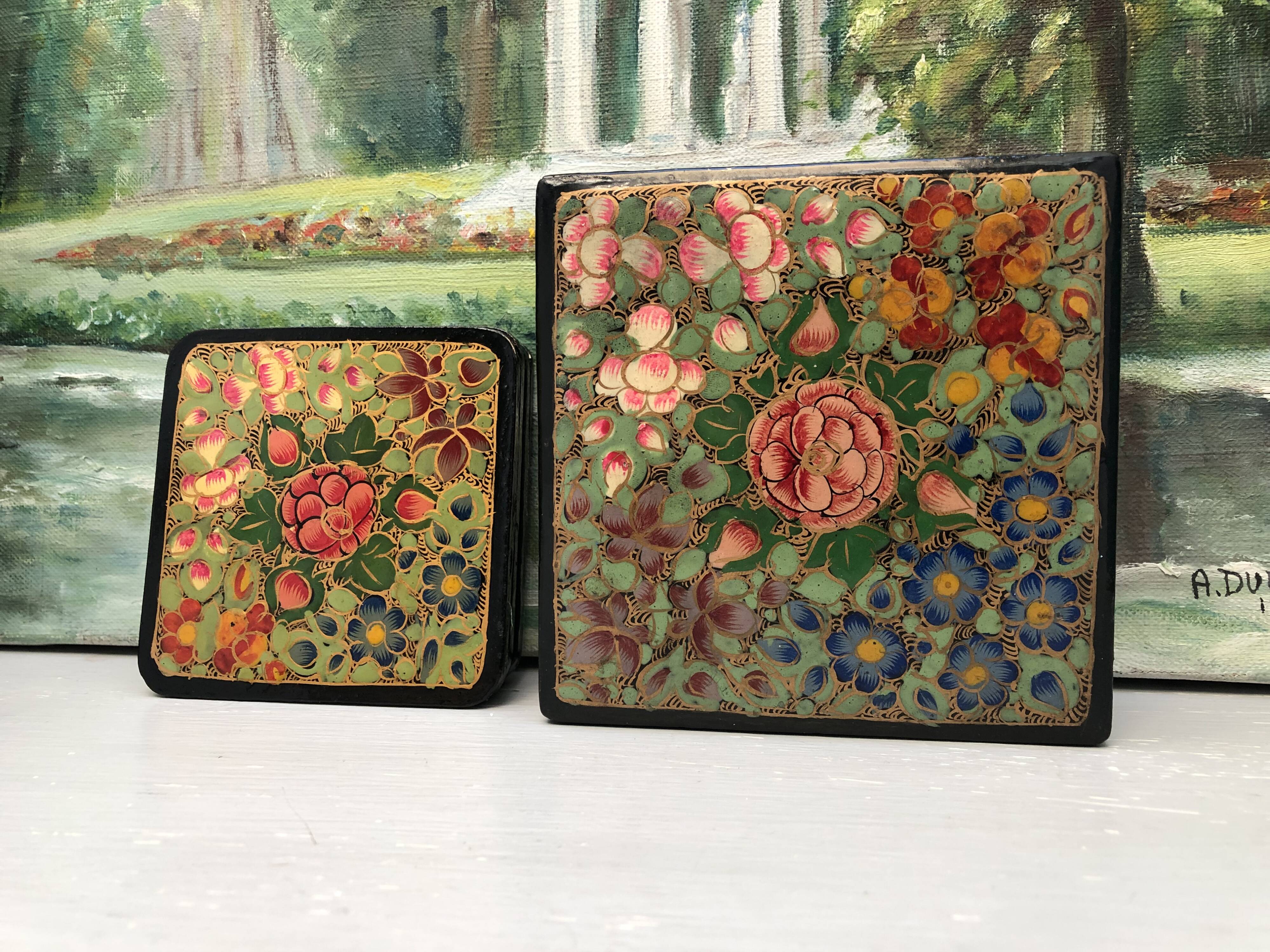 6 under glass decorated with flowers