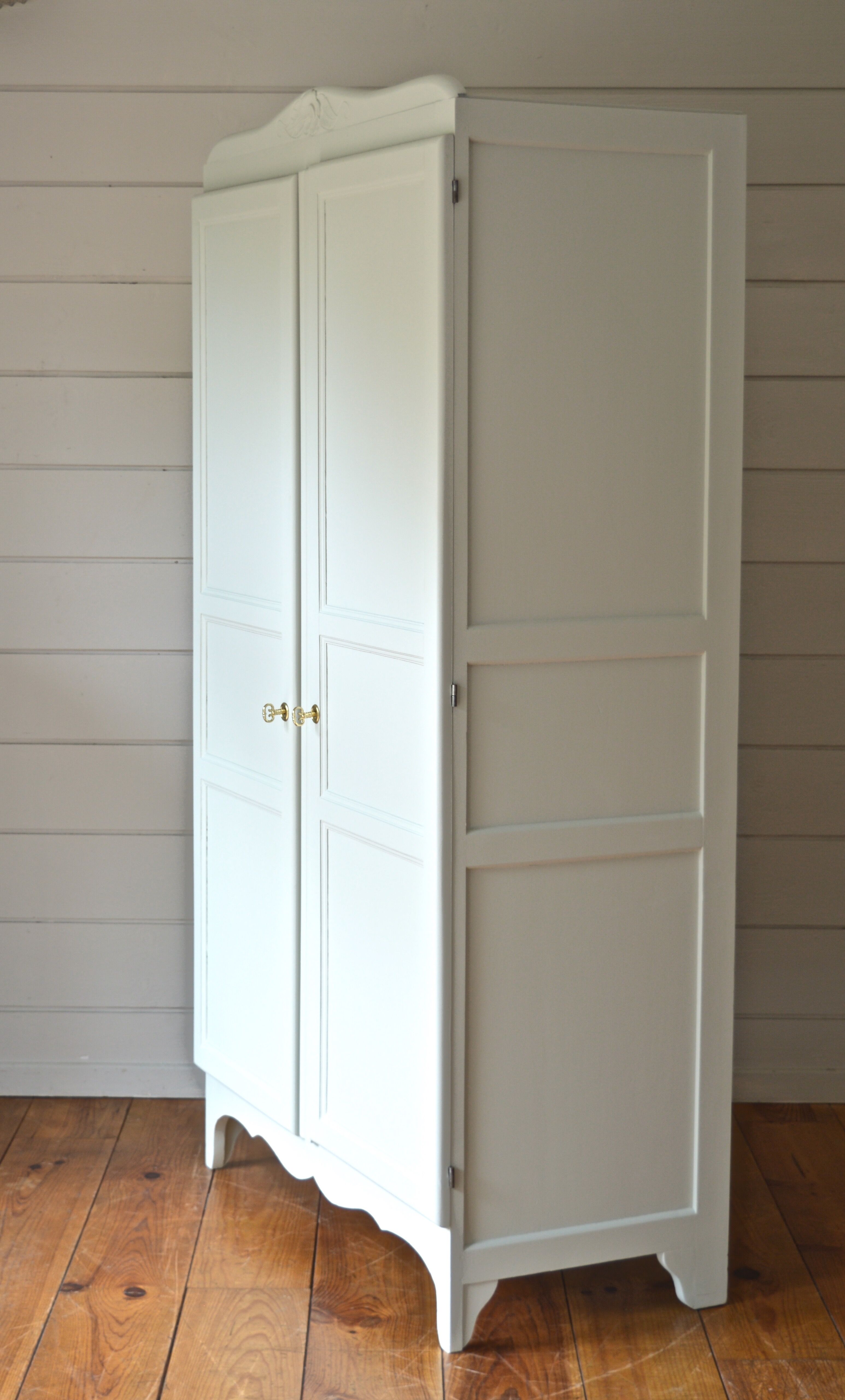 Cupboard