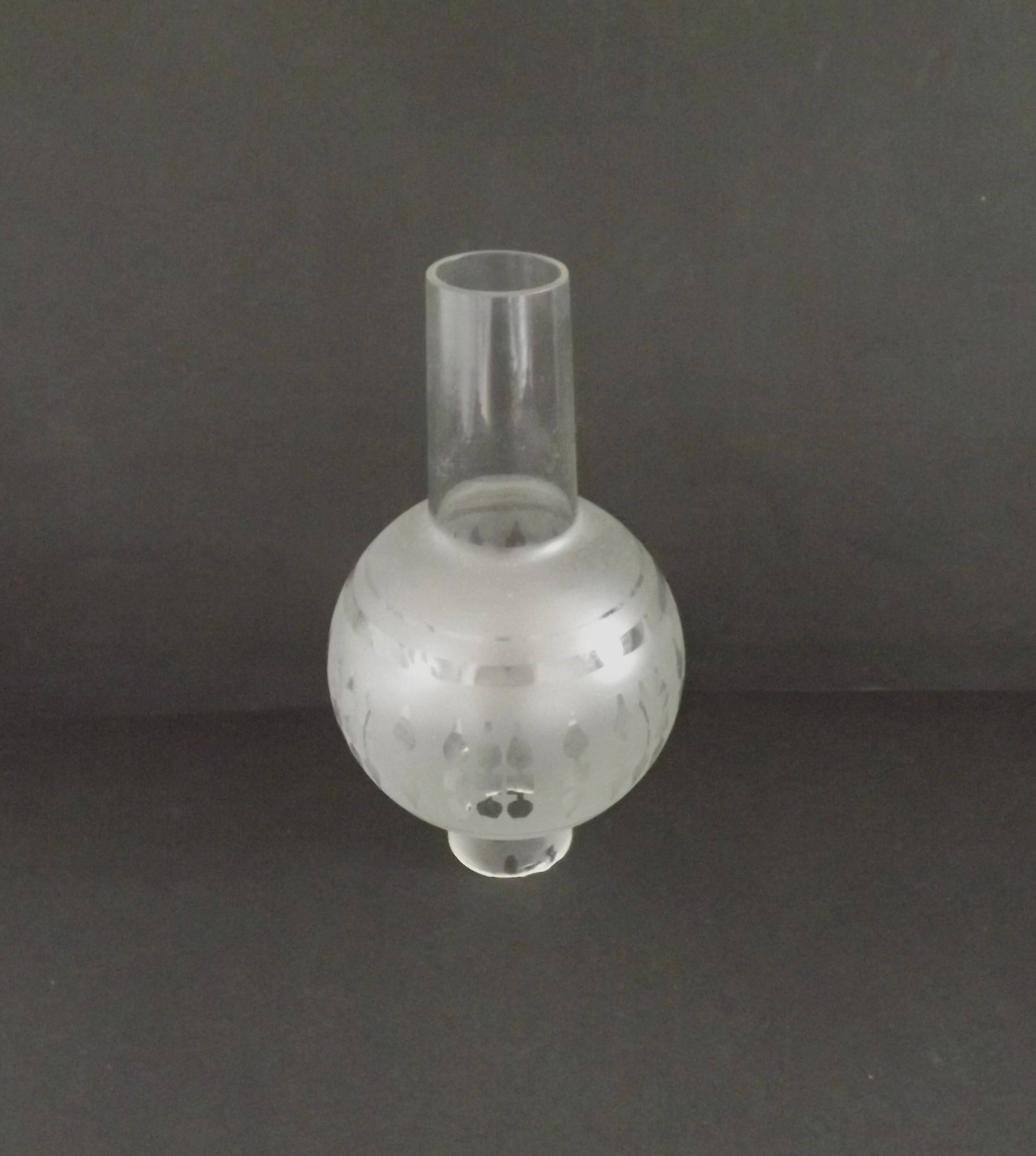 French vintage funnel glass lamp shade – opaque and clear geometric pattern 2