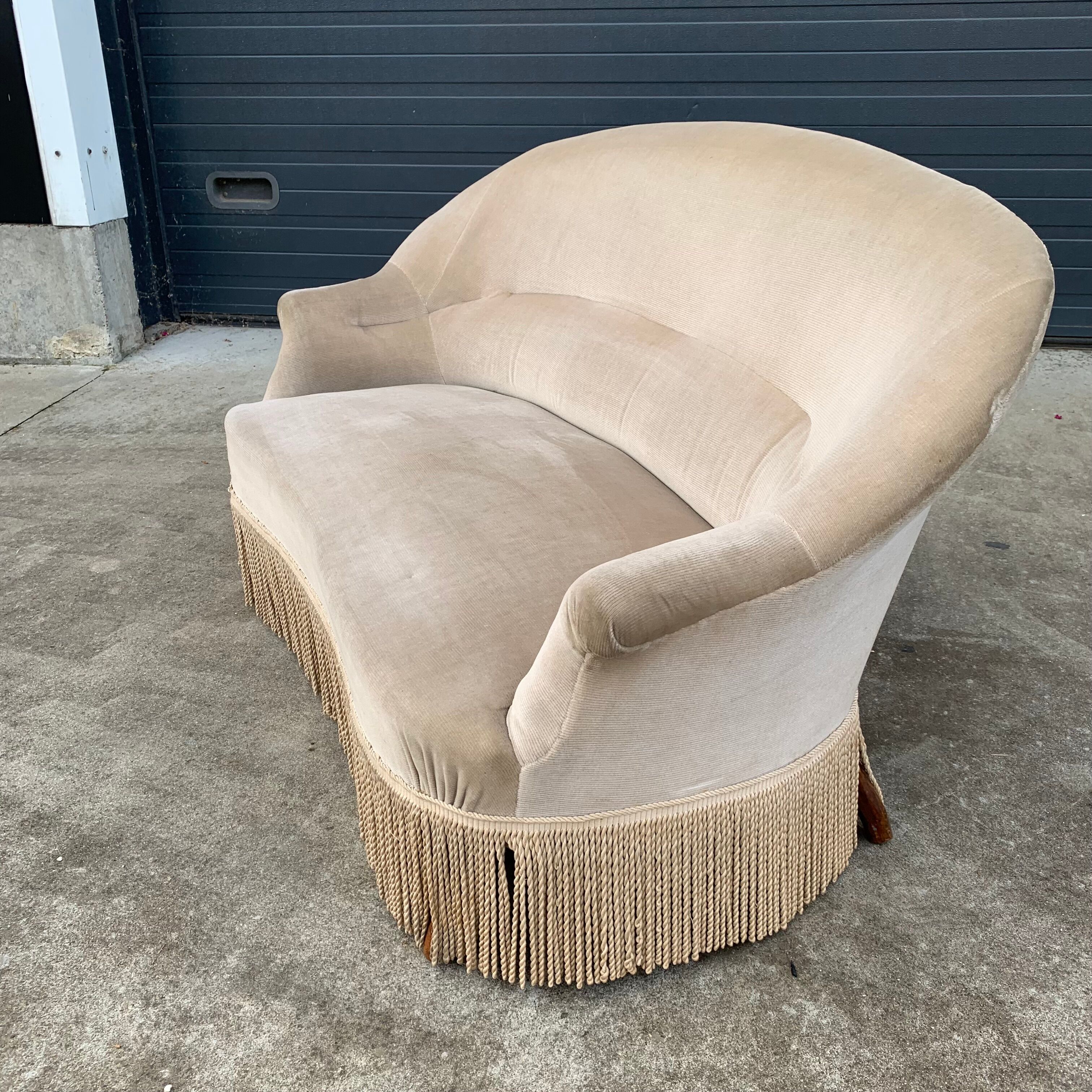 Toad sofa Napoleon III