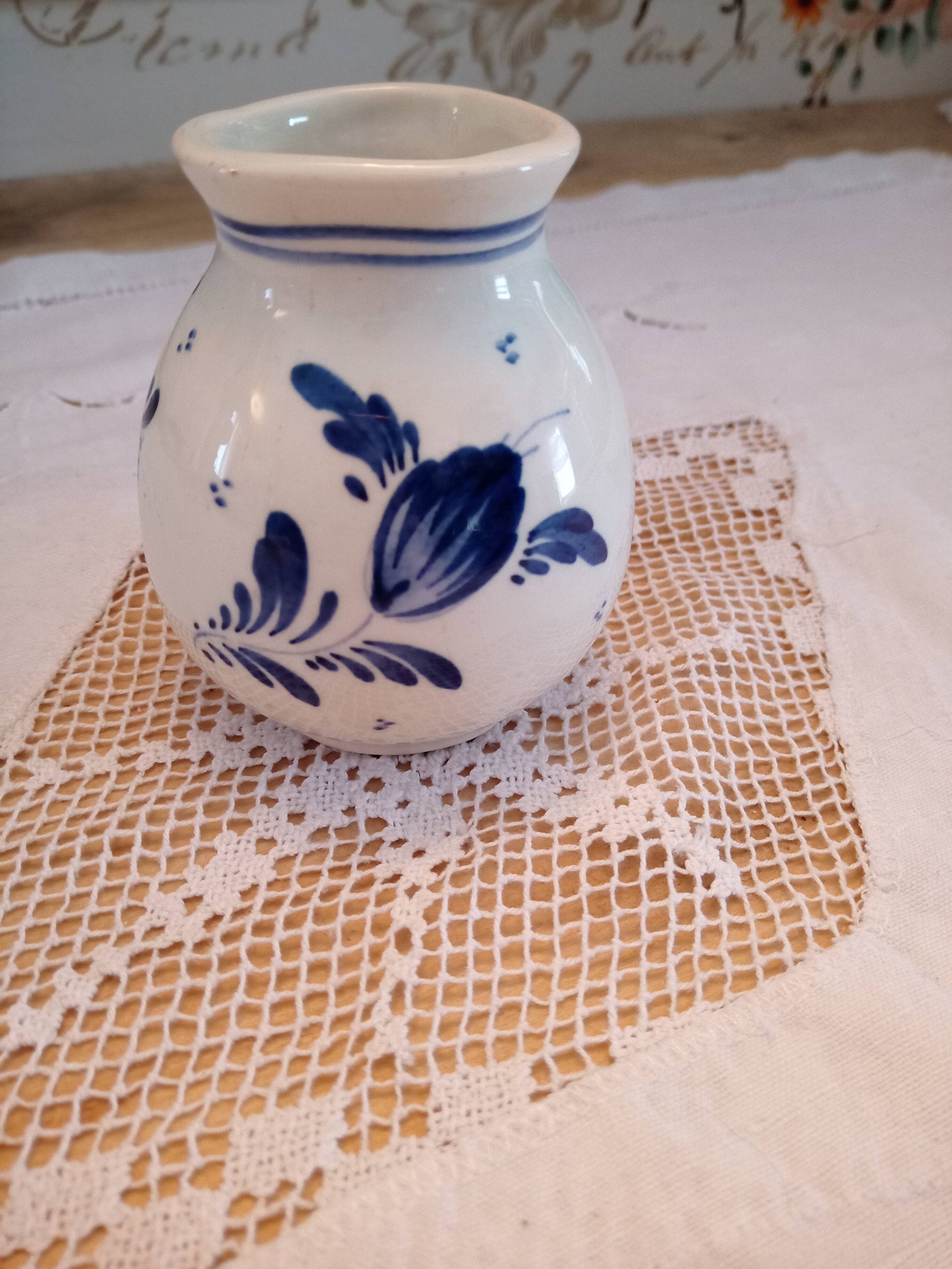 Vase soliflore Delft decor blue flowers