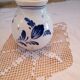 Vase soliflore Delft décor fleurs bleues