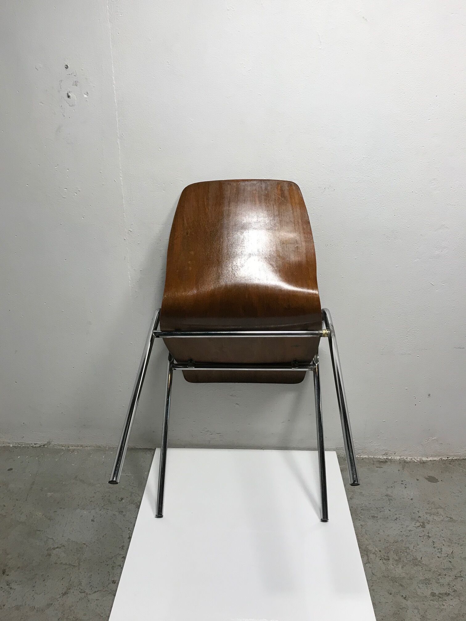 195s0 chrome and curved wooden chair