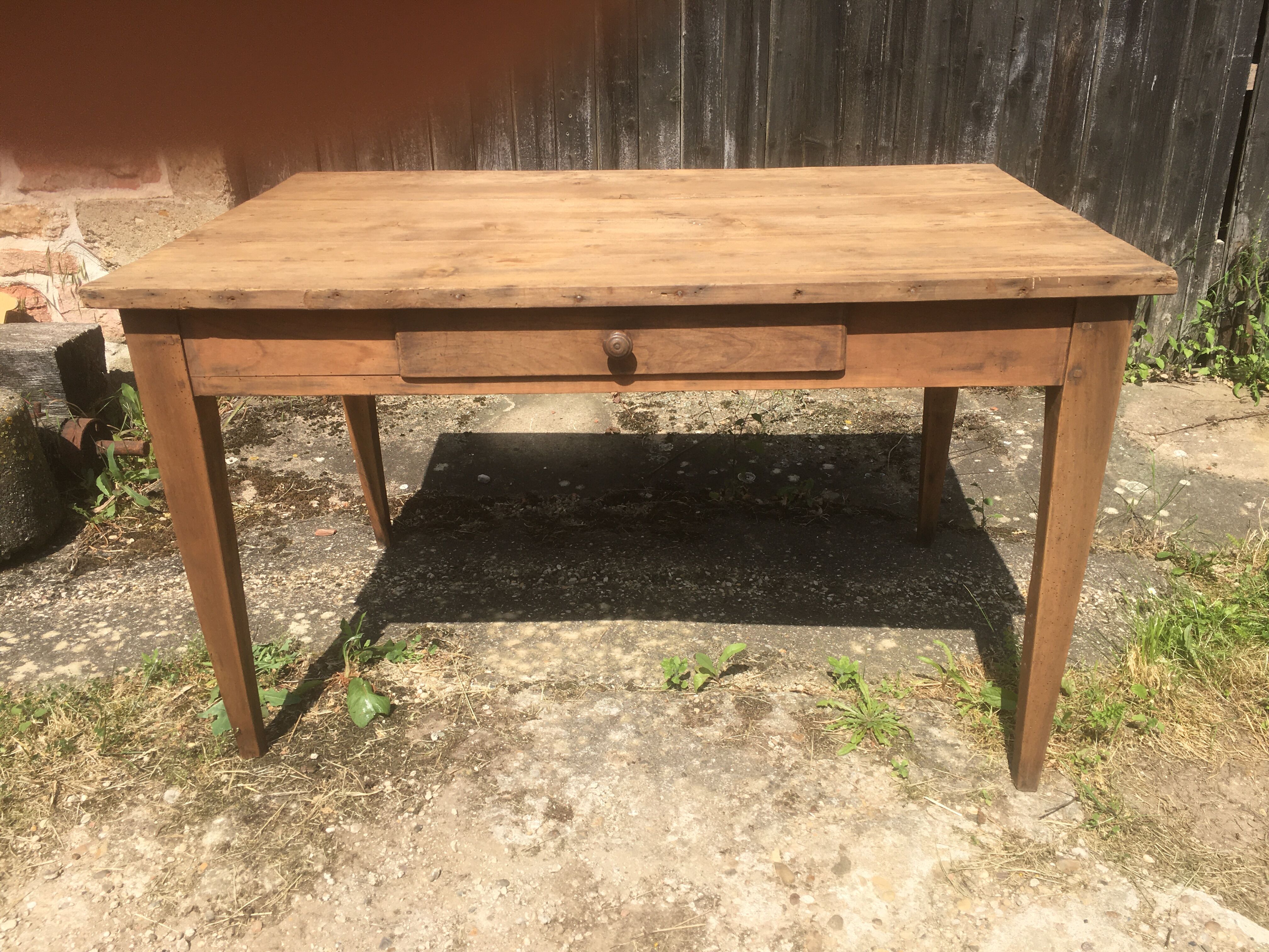 Farmhouse table with raw wood drawer