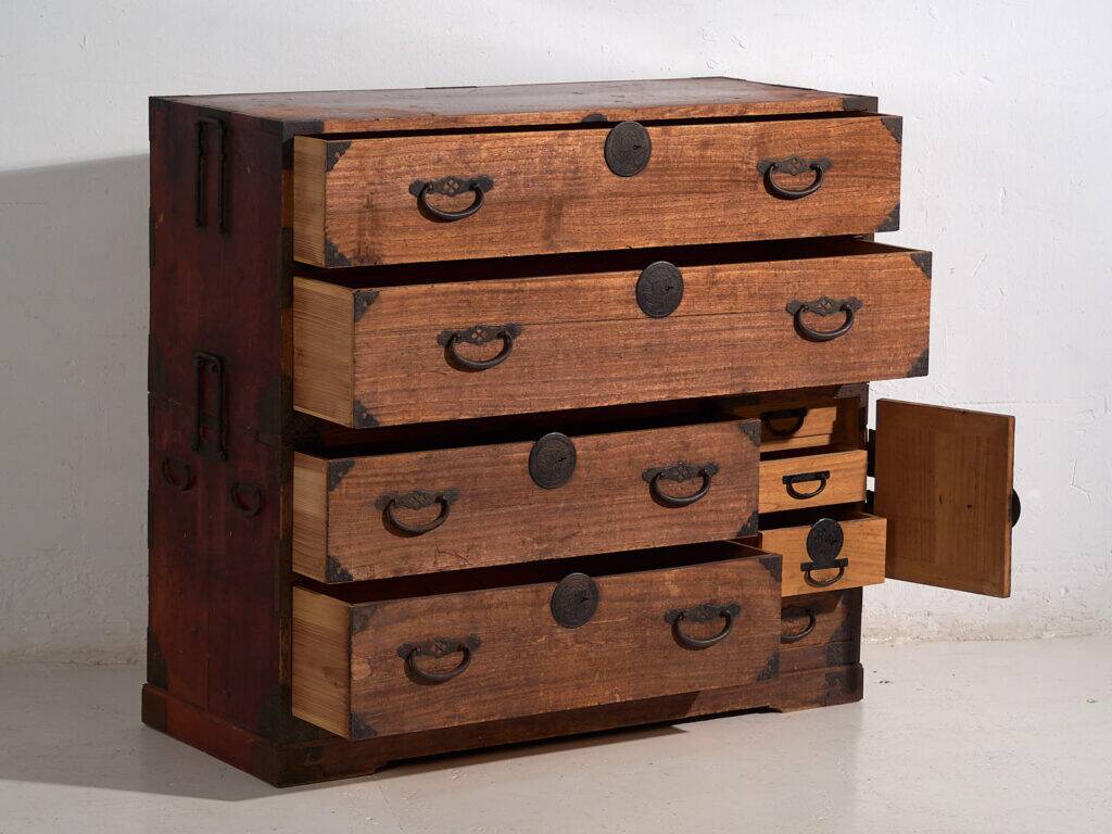 Original Japanese Tansu chest, Edo/Meiji period (circa 1850-1890) #39