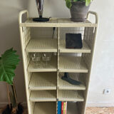 Shelf cabinet postal sorting