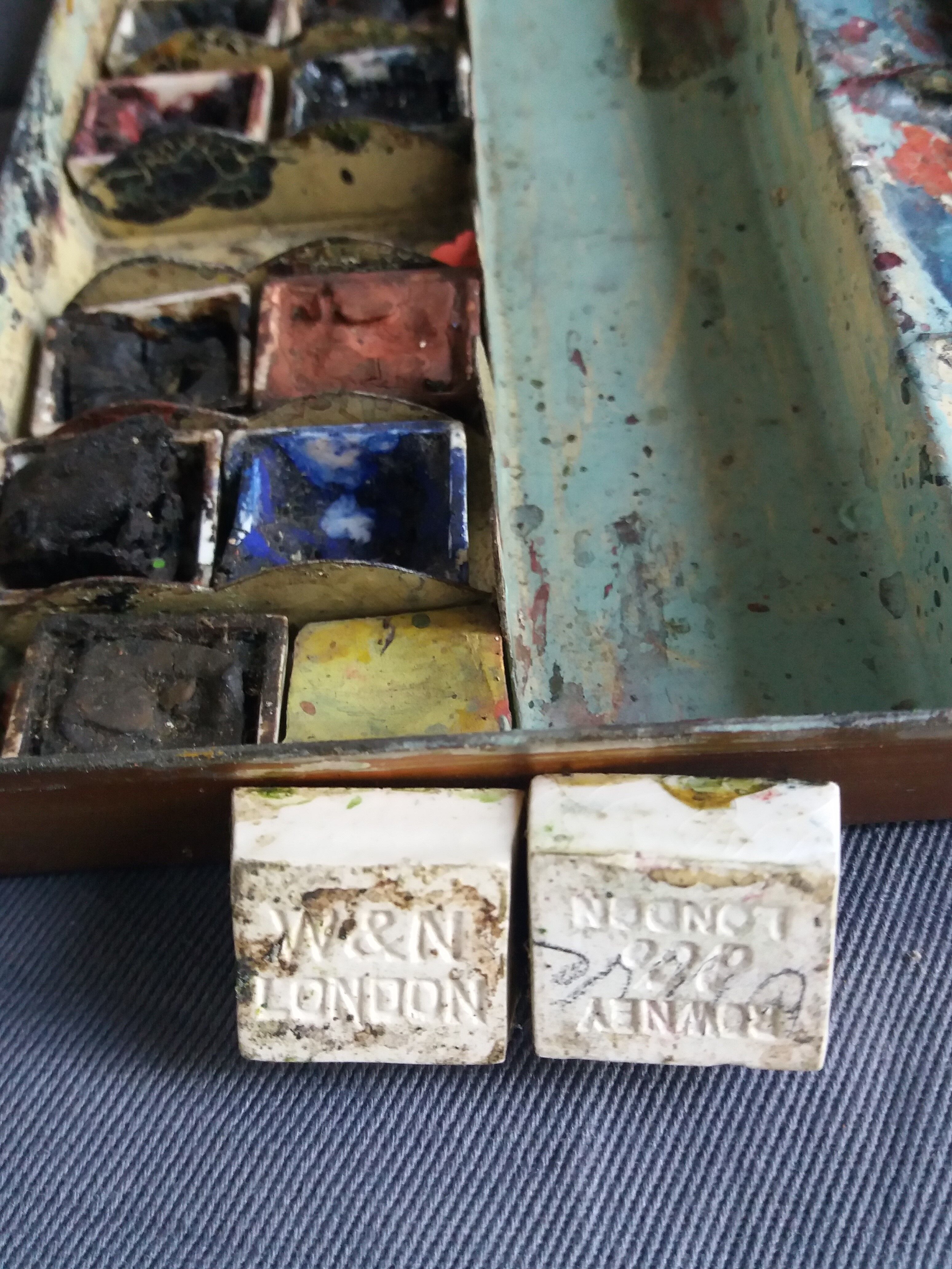 Former painter's malette