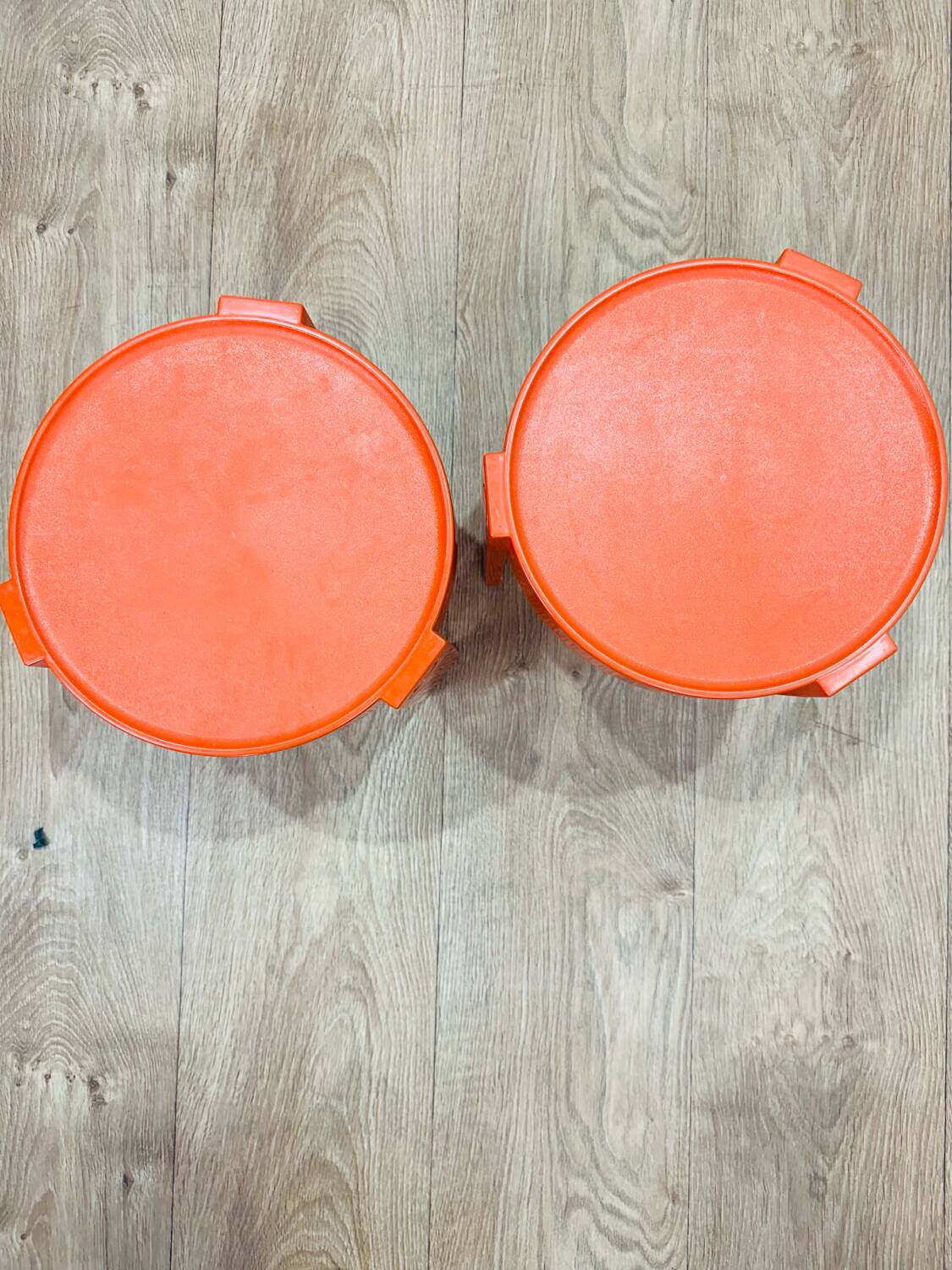 Tables d’appoint Prisunic - vintage -