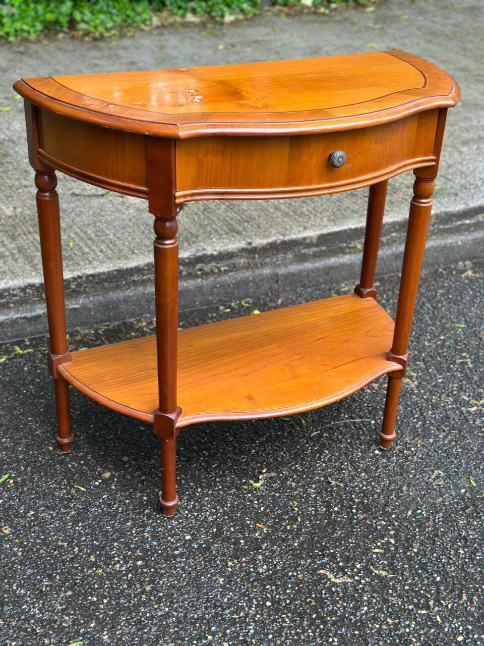 Louis XV console in solid wood with drawers from the 1960s.