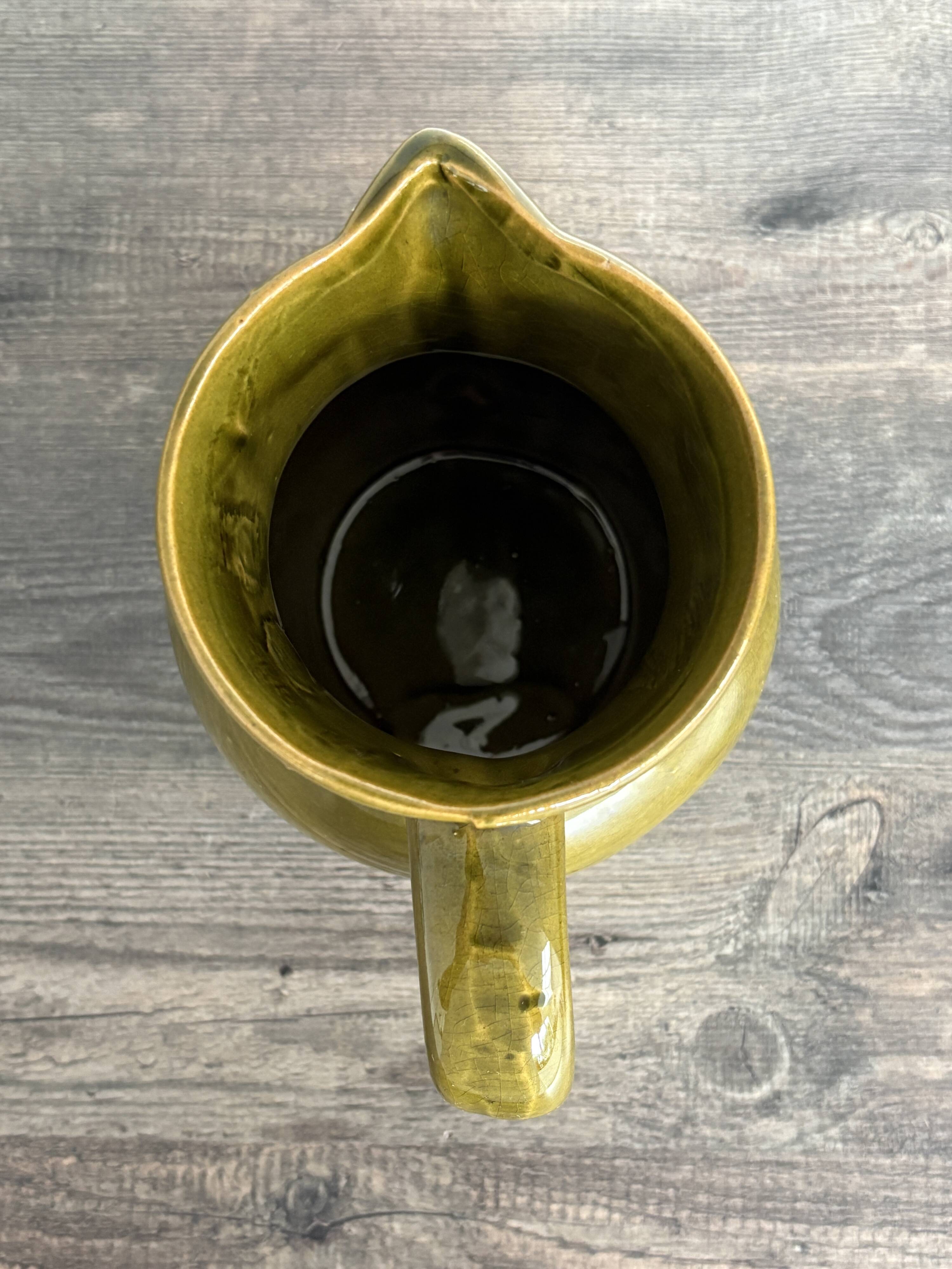 Pichet vintage en céramique vernissée