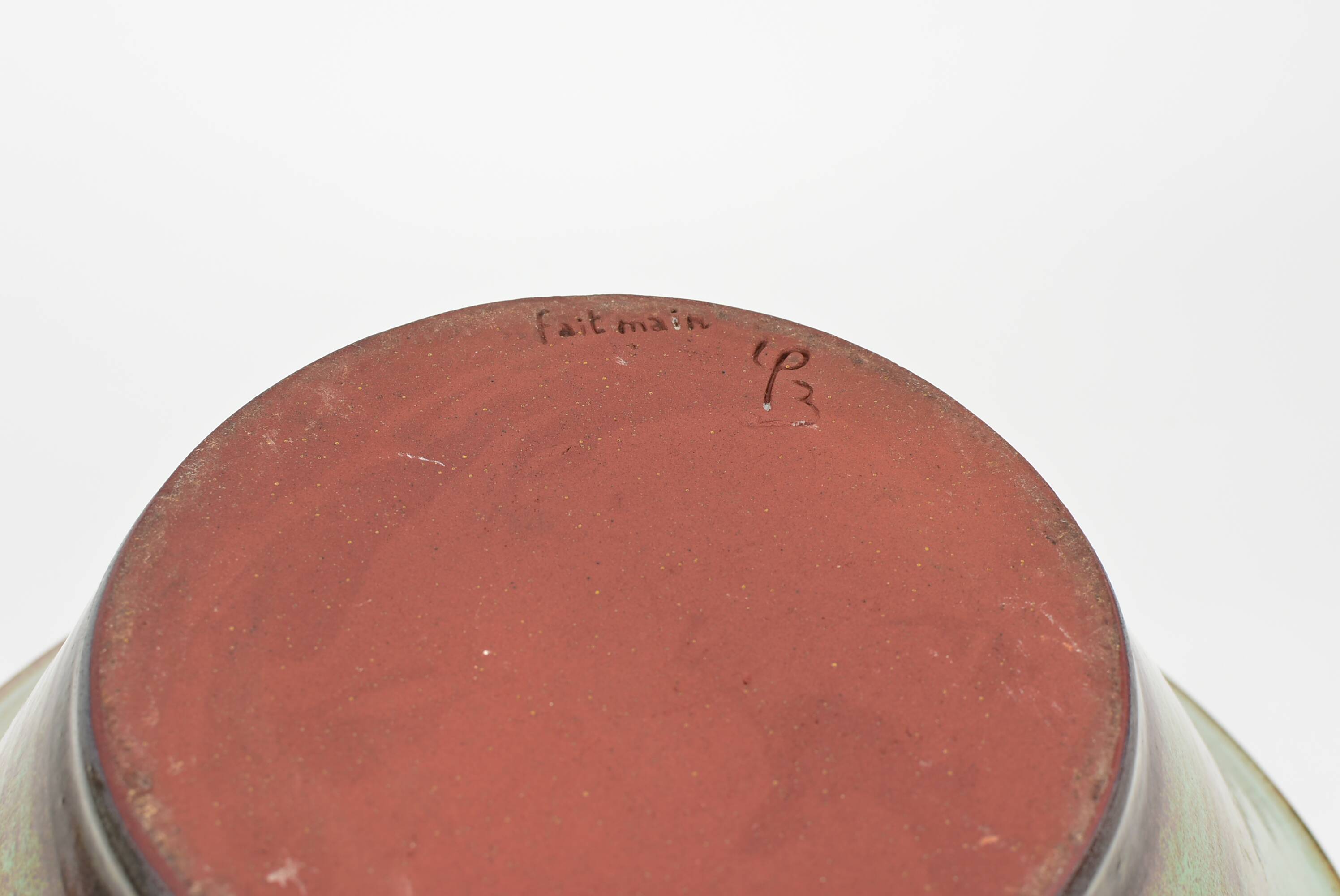 green enameled basin