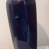 Vase bleu cobalt avec côtes biseautés