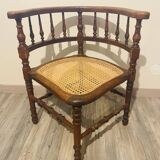 Chaise d’angle en bois et cannage