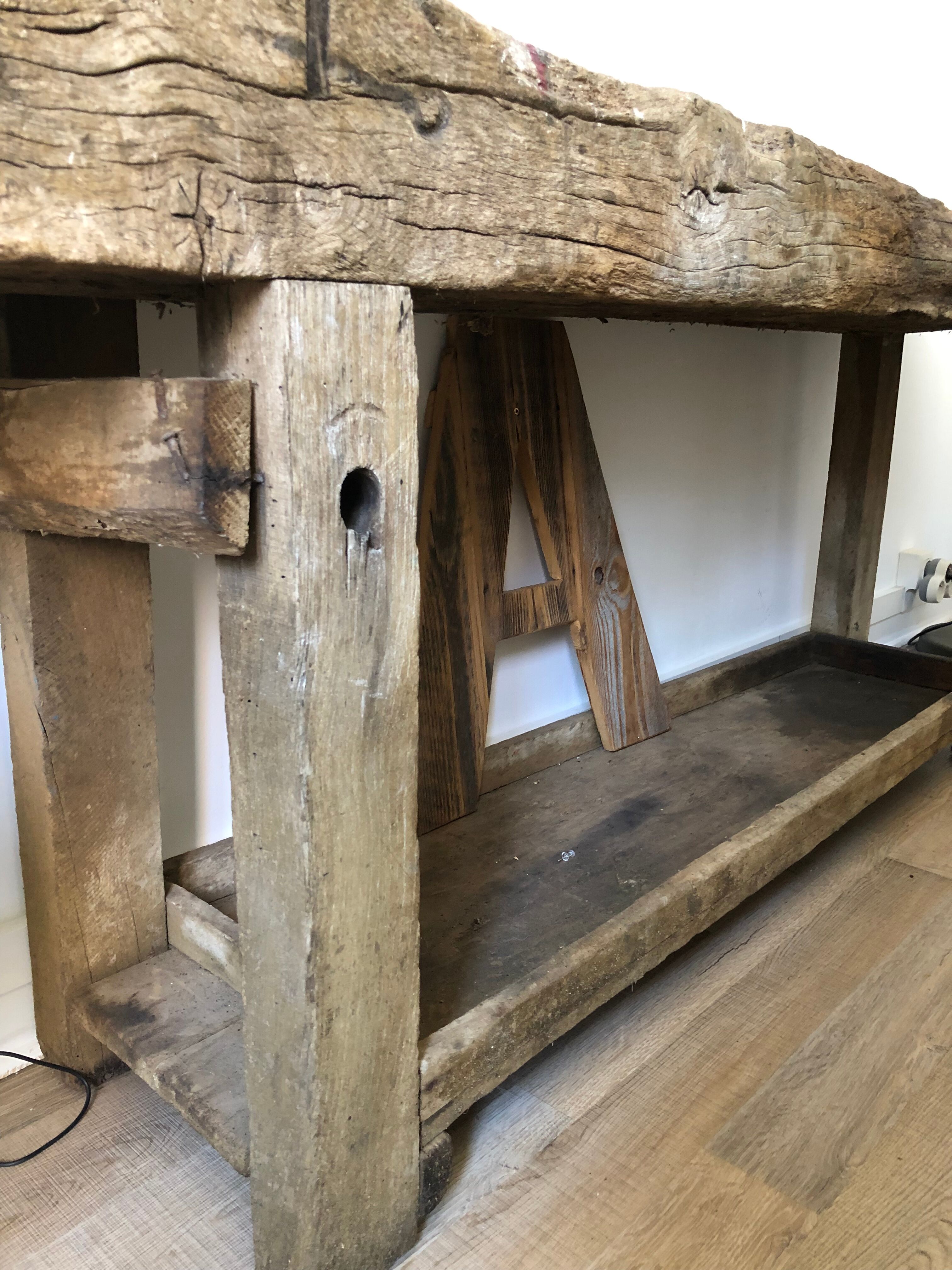 Carpenter's workbench