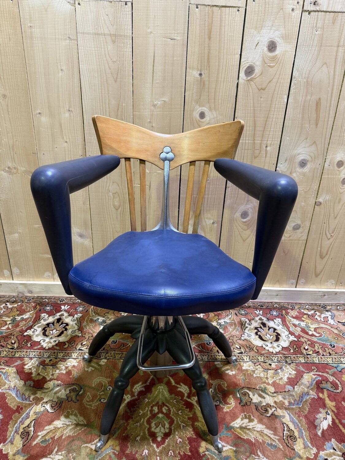 Fauteuil de bureau BOREK SIPEK "Maletius" édition Maletti 1990