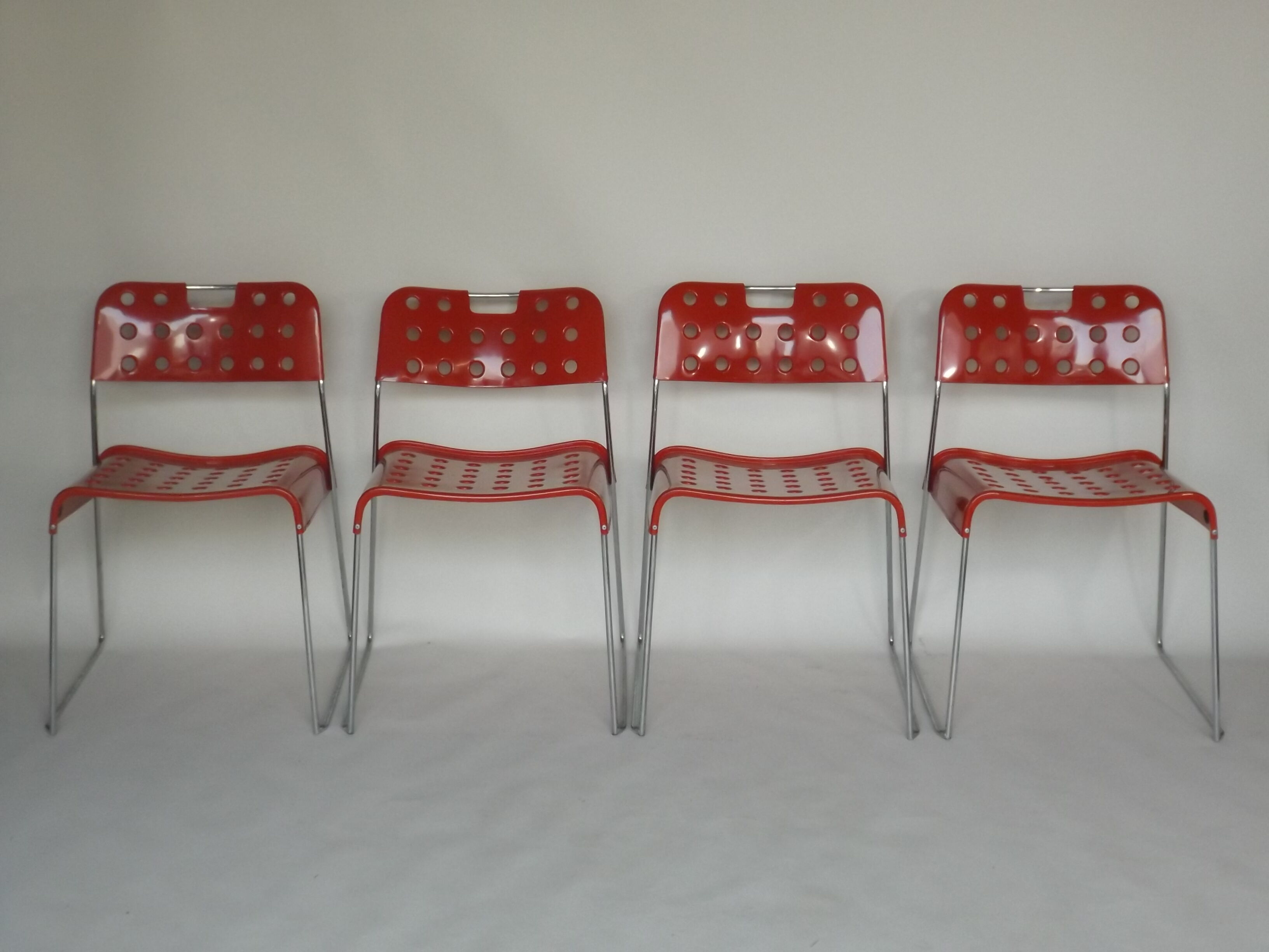 4 chaises "omstak" de Rodney Kinsmann par Bieffeplast, Italie, 1970